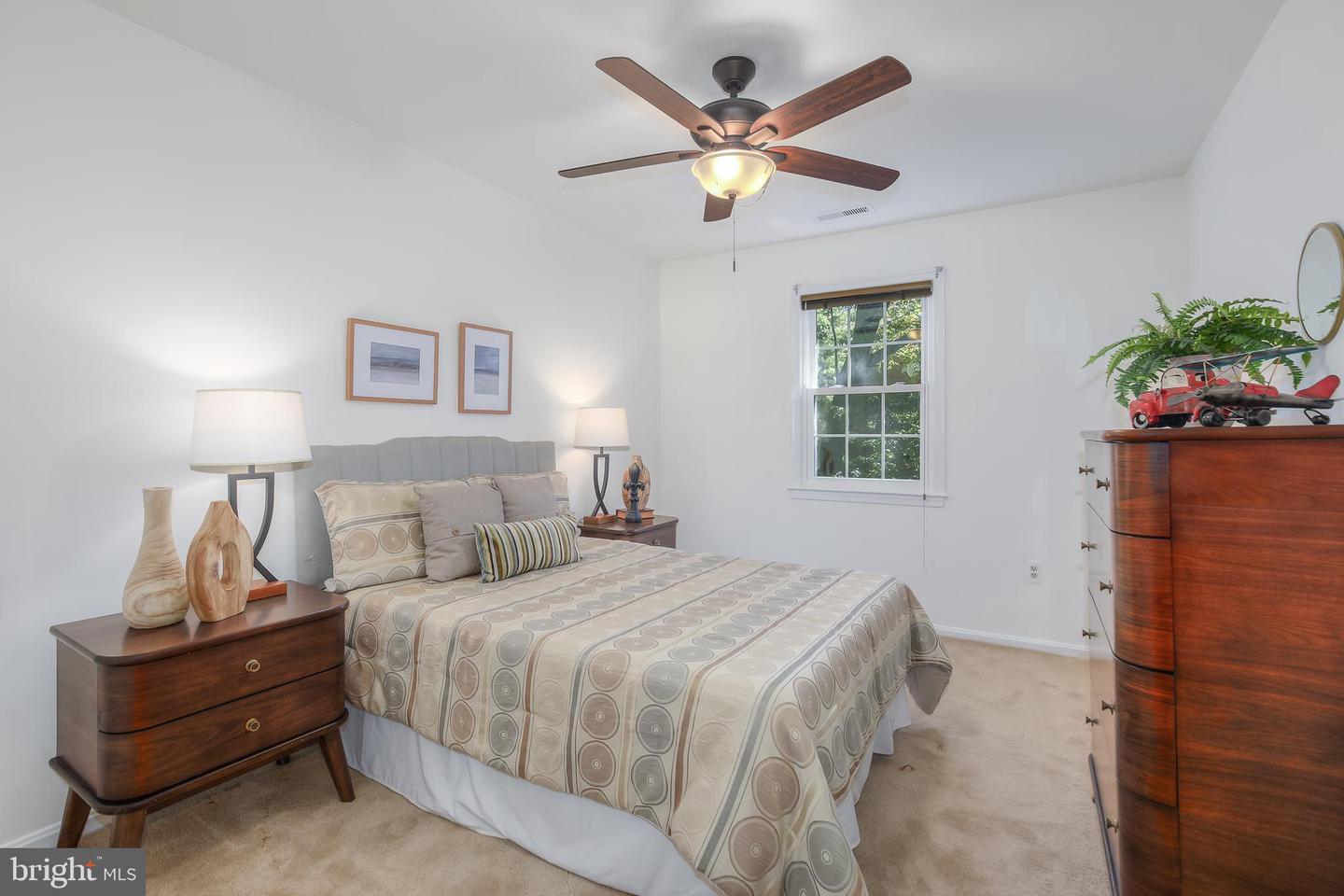 3005 SEVEN OAKS PL, FALLS CHURCH, Virginia 22042, 4 Bedrooms Bedrooms, ,3 BathroomsBathrooms,Residential,For sale,3005 SEVEN OAKS PL,VAFX2270206 MLS # VAFX2270206