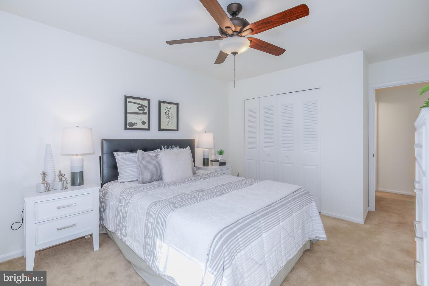 3005 SEVEN OAKS PL, FALLS CHURCH, Virginia 22042, 4 Bedrooms Bedrooms, ,3 BathroomsBathrooms,Residential,For sale,3005 SEVEN OAKS PL,VAFX2270206 MLS # VAFX2270206
