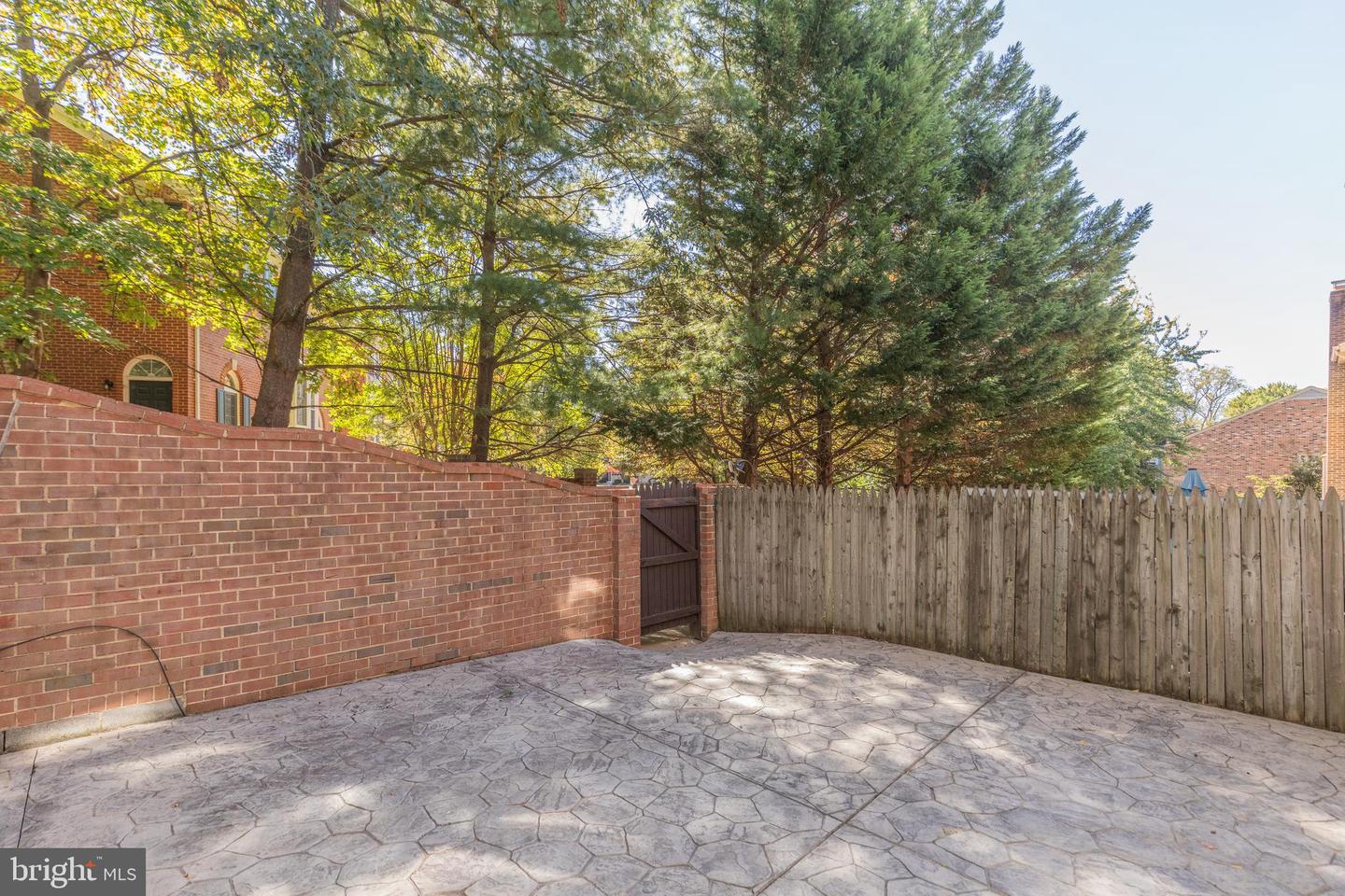 3005 SEVEN OAKS PL, FALLS CHURCH, Virginia 22042, 4 Bedrooms Bedrooms, ,3 BathroomsBathrooms,Residential,For sale,3005 SEVEN OAKS PL,VAFX2270206 MLS # VAFX2270206