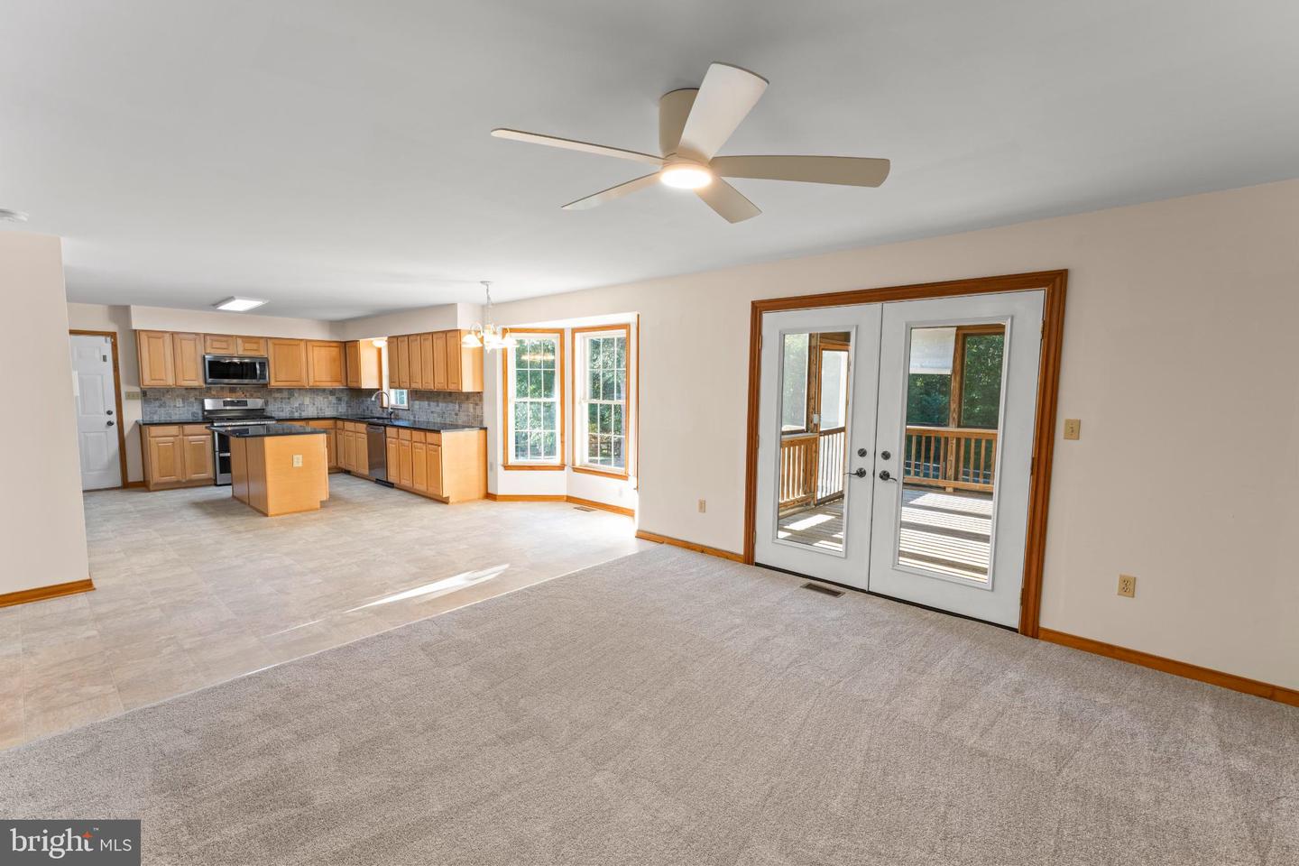 5 CRYSTAL CT, FREDERICKSBURG, Virginia 22405, 4 Bedrooms Bedrooms, 11 Rooms Rooms,2 BathroomsBathrooms,Residential,For sale,5 CRYSTAL CT,VAST2043276 MLS # VAST2043276
