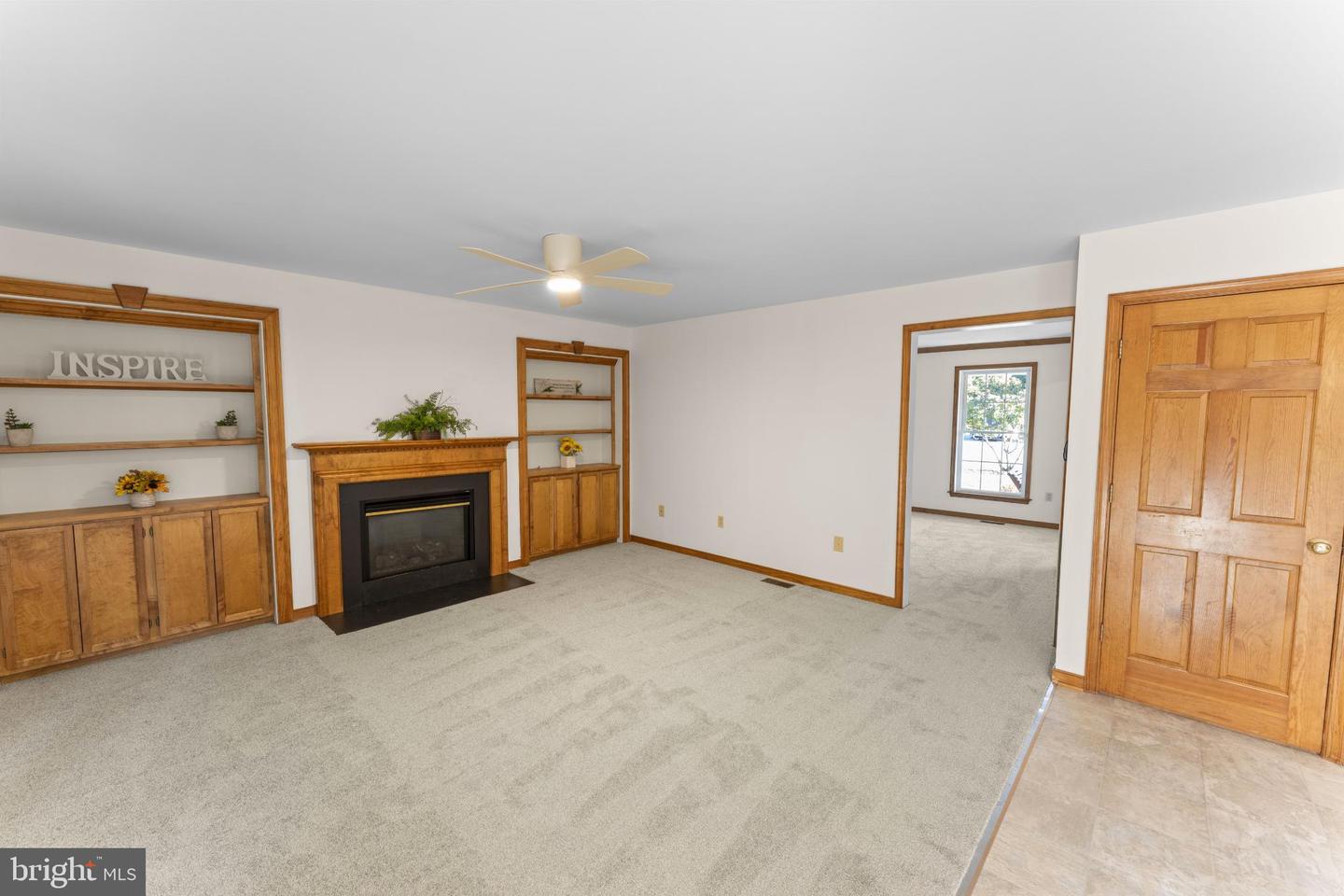 5 CRYSTAL CT, FREDERICKSBURG, Virginia 22405, 4 Bedrooms Bedrooms, 11 Rooms Rooms,2 BathroomsBathrooms,Residential,For sale,5 CRYSTAL CT,VAST2043276 MLS # VAST2043276