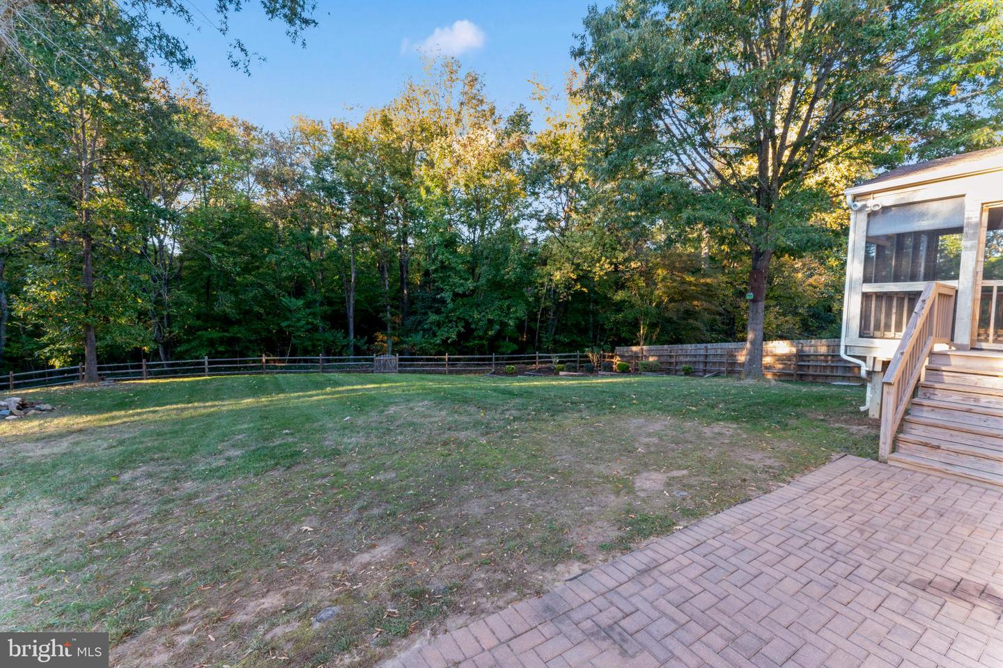 5 CRYSTAL CT, FREDERICKSBURG, Virginia 22405, 4 Bedrooms Bedrooms, 11 Rooms Rooms,2 BathroomsBathrooms,Residential,For sale,5 CRYSTAL CT,VAST2043276 MLS # VAST2043276