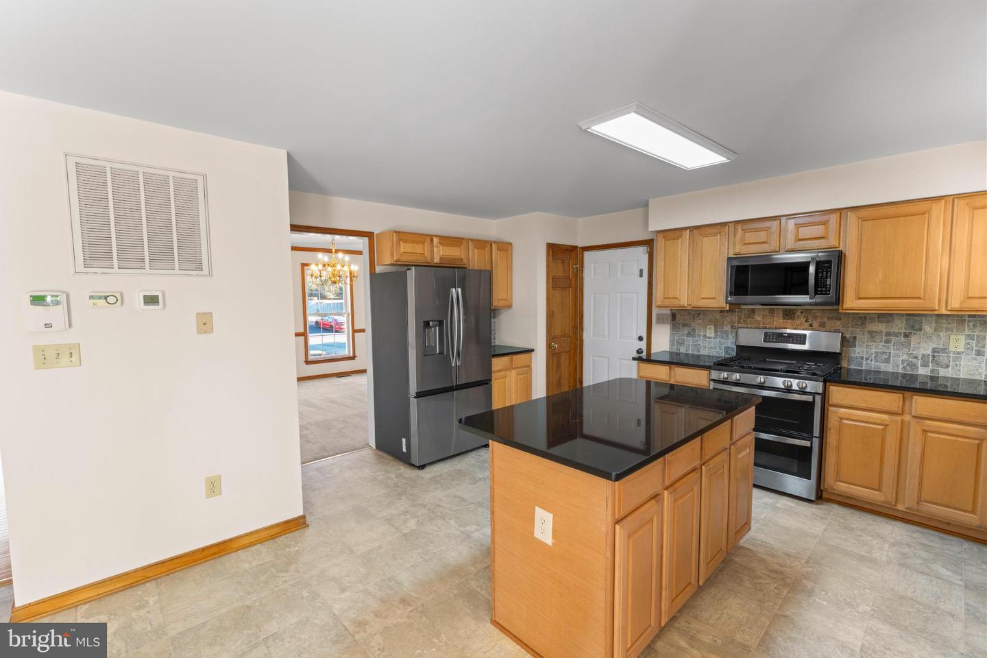 5 CRYSTAL CT, FREDERICKSBURG, Virginia 22405, 4 Bedrooms Bedrooms, 11 Rooms Rooms,2 BathroomsBathrooms,Residential,For sale,5 CRYSTAL CT,VAST2043276 MLS # VAST2043276