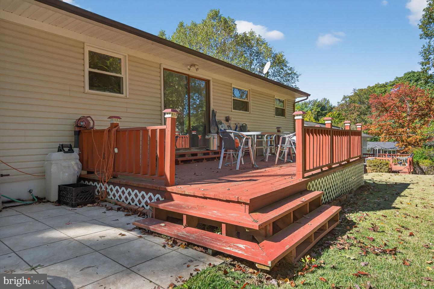 1405 ROSS DR SW, VIENNA, Virginia 22180, 4 Bedrooms Bedrooms, ,2 BathroomsBathrooms,Residential,For sale,1405 ROSS DR SW,VAFX2273358 MLS # VAFX2273358 1405 ROSS DR SW, VIENNA, Virginia 22180, 4 Bedrooms Bedrooms, ,2 BathroomsBathrooms,Residential,For sale,1405 ROSS DR SW,VAFX2273358 MLS # VAFX2273358