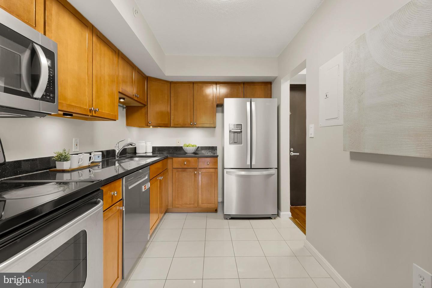2230 GEORGE C MARSHALL DR #306, FALLS CHURCH, Virginia 22043, 2 Bedrooms Bedrooms, 7 Rooms Rooms,2 BathroomsBathrooms,Residential,For sale,2230 GEORGE C MARSHALL DR #306,VAFX2273426 MLS # VAFX2273426