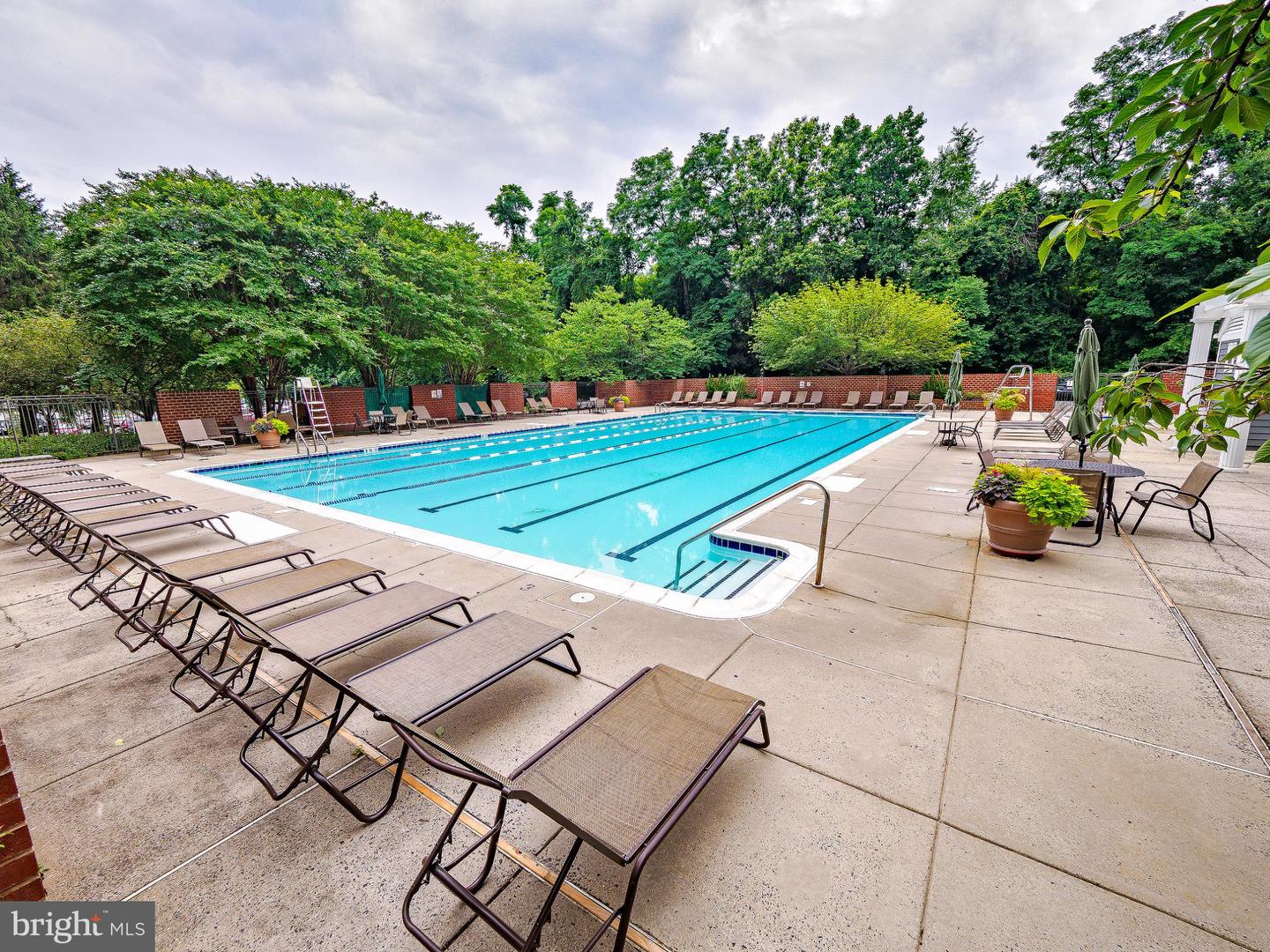 2230 GEORGE C MARSHALL DR #306, FALLS CHURCH, Virginia 22043, 2 Bedrooms Bedrooms, 7 Rooms Rooms,2 BathroomsBathrooms,Residential,For sale,2230 GEORGE C MARSHALL DR #306,VAFX2273426 MLS # VAFX2273426