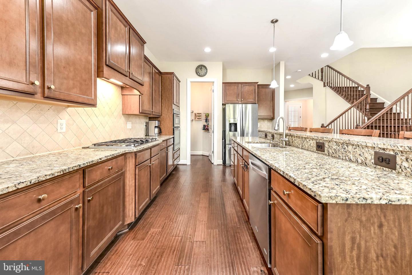 42540 DREAMWEAVER, ASHBURN, Virginia 20148, 3 Bedrooms Bedrooms, ,2 BathroomsBathrooms,Residential,For sale,42540 DREAMWEAVER,VALO2108444 MLS # VALO2108444