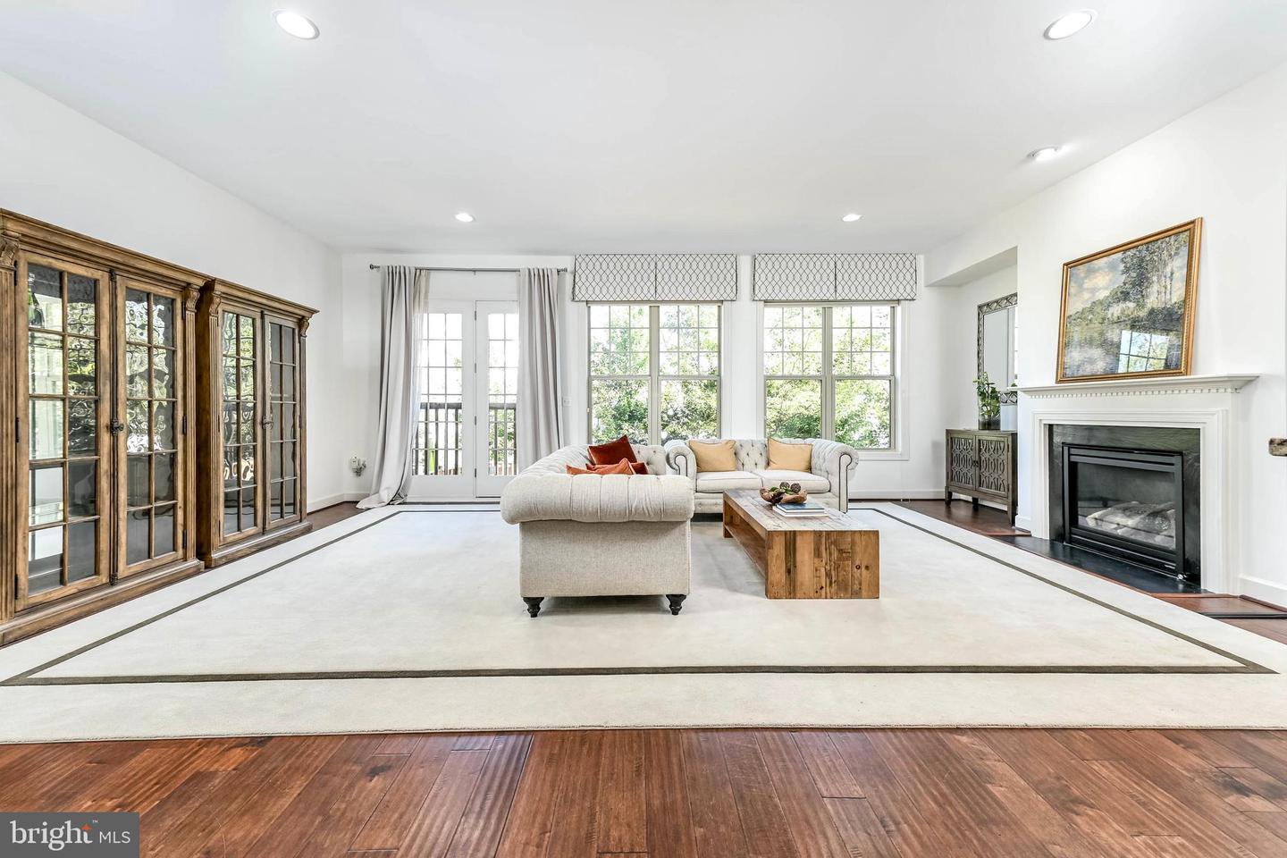 42540 DREAMWEAVER, ASHBURN, Virginia 20148, 3 Bedrooms Bedrooms, ,2 BathroomsBathrooms,Residential,For sale,42540 DREAMWEAVER,VALO2108444 MLS # VALO2108444