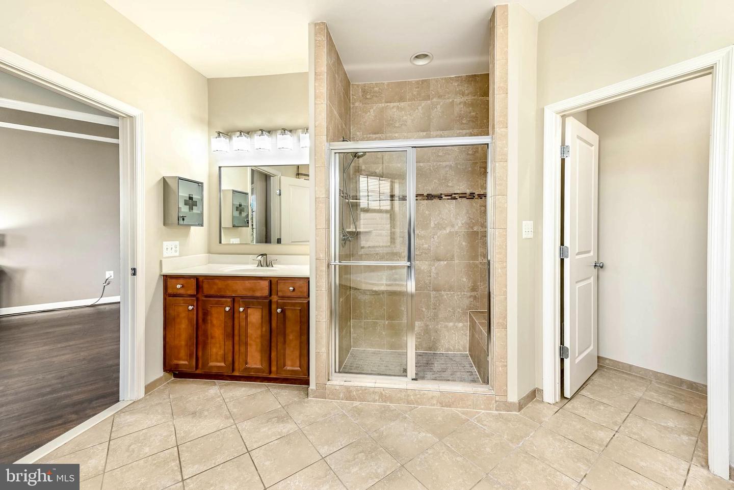 42540 DREAMWEAVER, ASHBURN, Virginia 20148, 3 Bedrooms Bedrooms, ,2 BathroomsBathrooms,Residential,For sale,42540 DREAMWEAVER,VALO2108444 MLS # VALO2108444