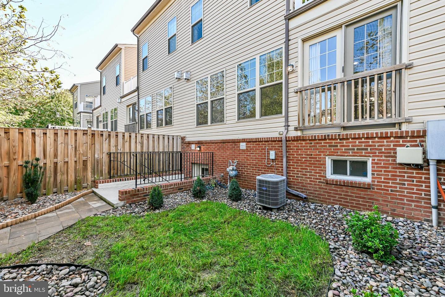 42540 DREAMWEAVER, ASHBURN, Virginia 20148, 3 Bedrooms Bedrooms, ,2 BathroomsBathrooms,Residential,For sale,42540 DREAMWEAVER,VALO2108444 MLS # VALO2108444