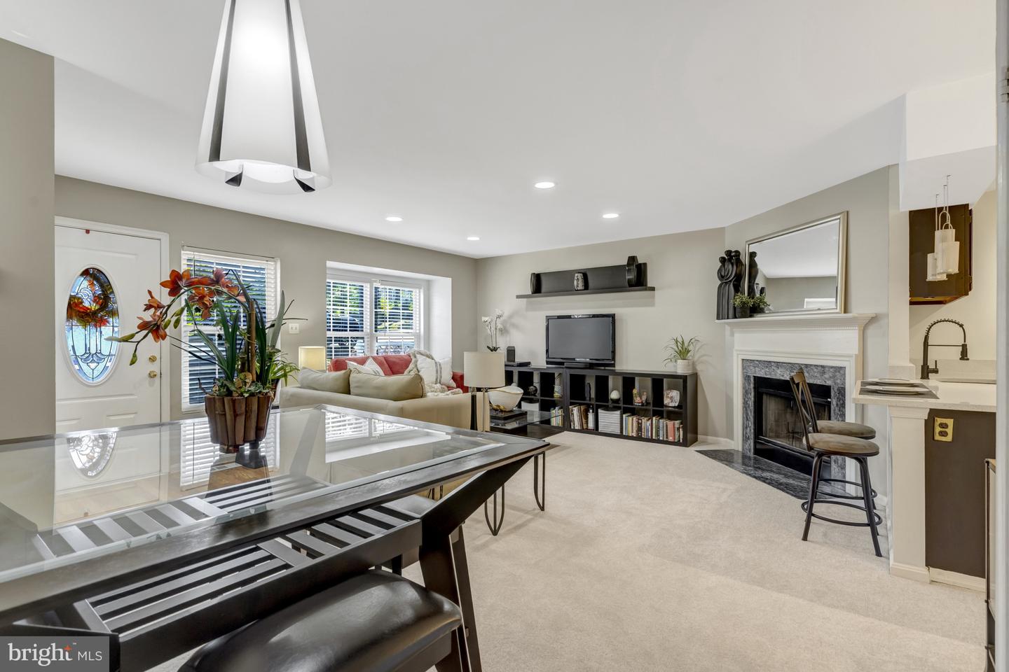 12164 SPRINGWOODS DR, WOODBRIDGE, Virginia 22192, 2 Bedrooms Bedrooms, 6 Rooms Rooms,2 BathroomsBathrooms,Residential,For sale,12164 SPRINGWOODS DR,VAPW2105738 MLS # VAPW2105738