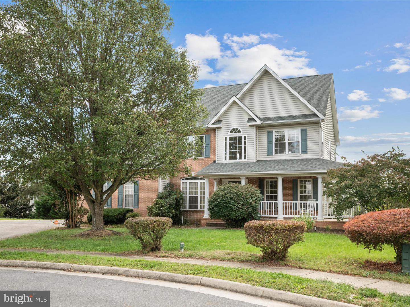 317 HENDERSON CT, BERRYVILLE, Virginia 22611, 5 Bedrooms Bedrooms, 18 Rooms Rooms,3 BathroomsBathrooms,Residential,For sale,317 HENDERSON CT,VACL2006134 MLS # VACL2006134