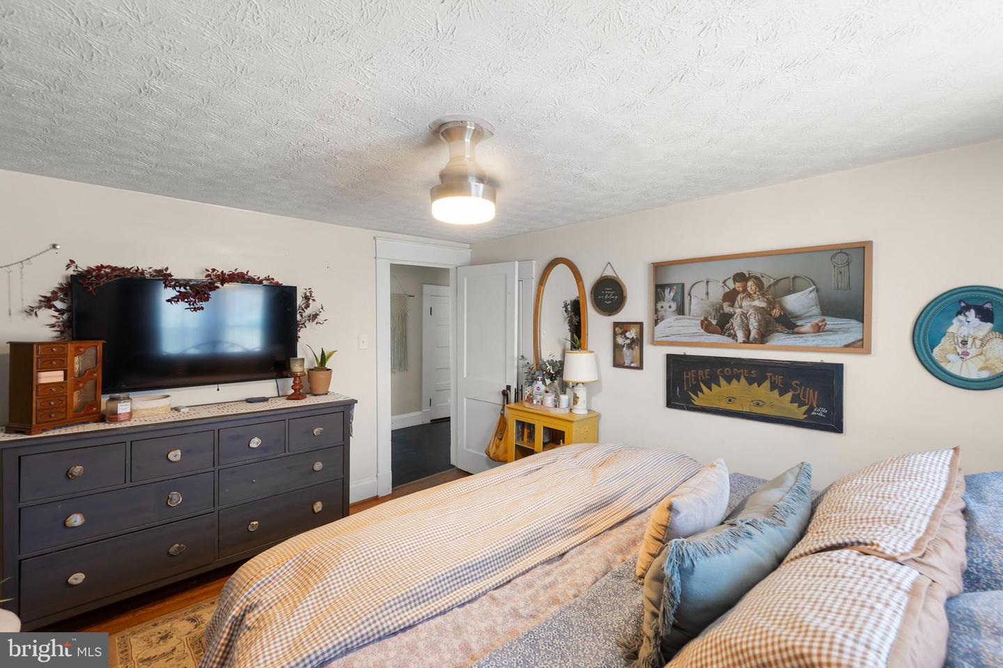 308 W MAIN ST, FRONT ROYAL, Virginia 22630, 3 Bedrooms Bedrooms, ,1 BathroomBathrooms,Residential,For sale,308 W MAIN ST,VAWR2012538 MLS # VAWR2012538