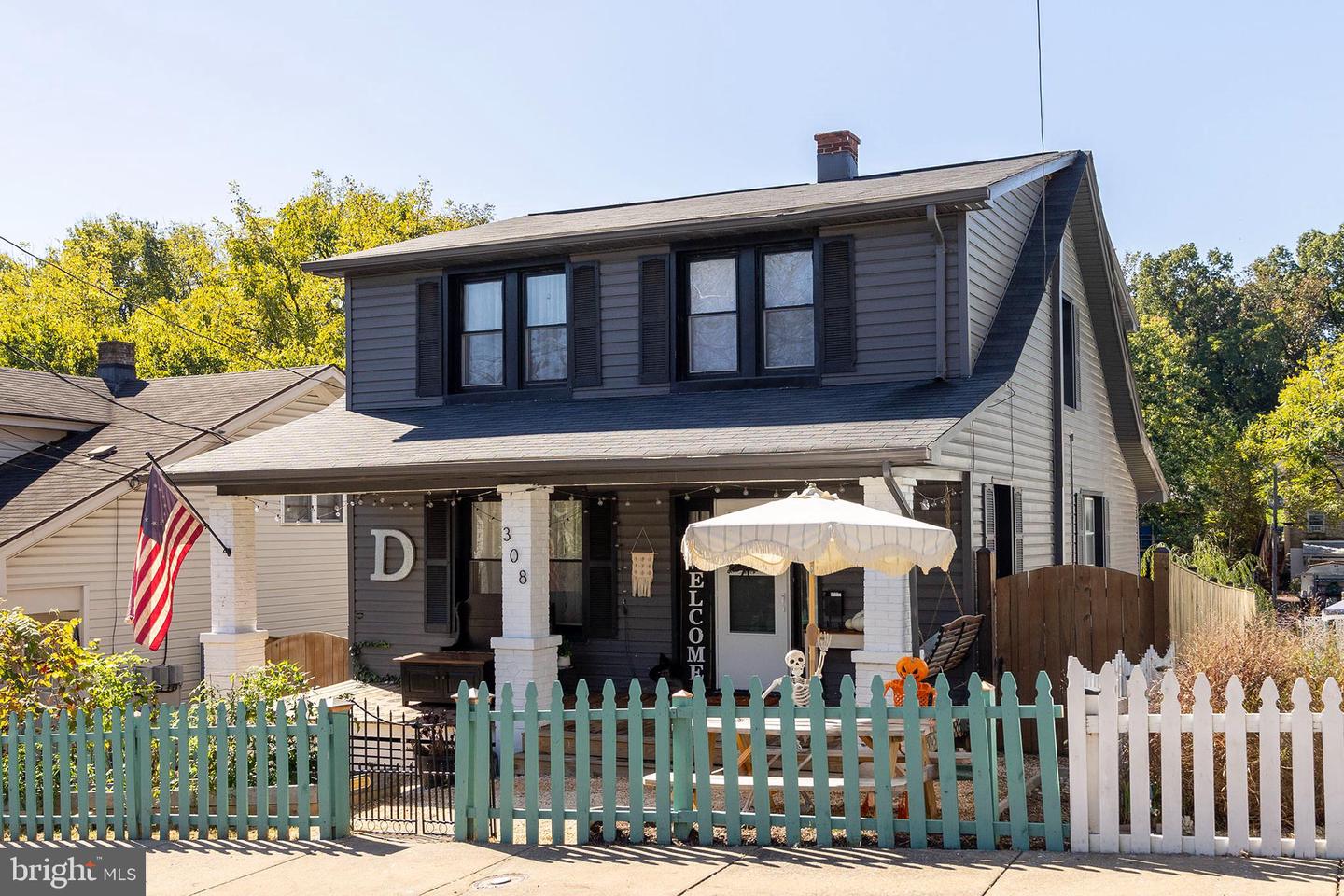 308 W MAIN ST, FRONT ROYAL, Virginia 22630, 3 Bedrooms Bedrooms, ,1 BathroomBathrooms,Residential,For sale,308 W MAIN ST,VAWR2012538 MLS # VAWR2012538