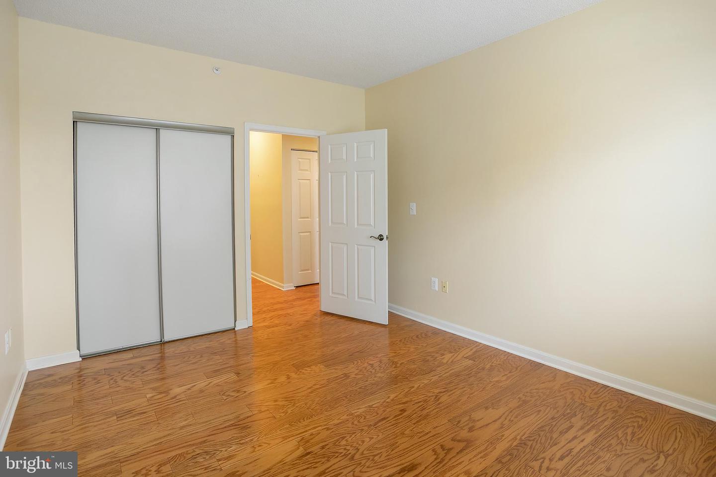 19375 CYPRESS RIDGE TER #418, LEESBURG, Virginia 20176, 2 Bedrooms Bedrooms, ,2 BathroomsBathrooms,Residential,For sale,19375 CYPRESS RIDGE TER #418,VALO2108786 MLS # VALO2108786