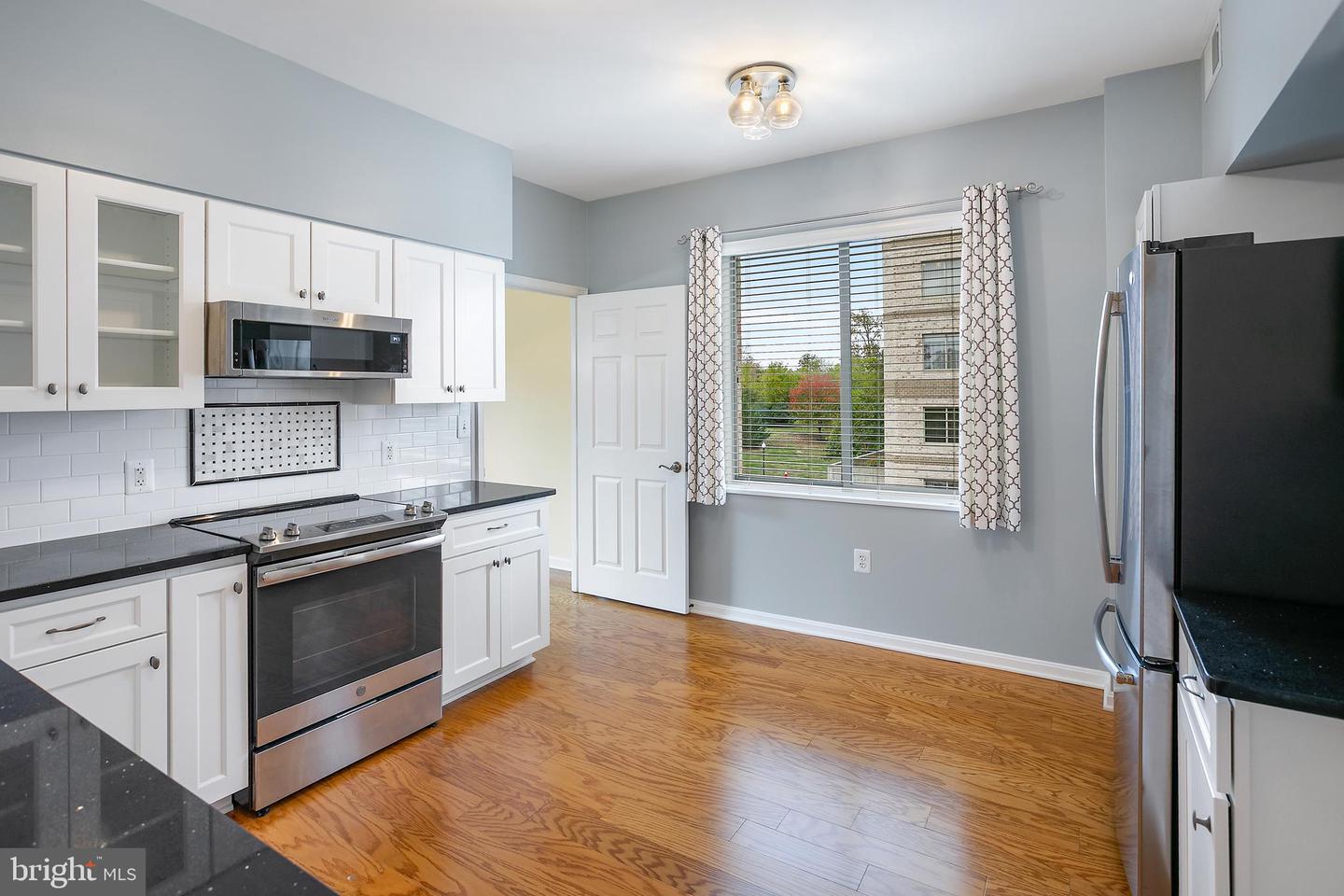 19375 CYPRESS RIDGE TER #418, LEESBURG, Virginia 20176, 2 Bedrooms Bedrooms, ,2 BathroomsBathrooms,Residential,For sale,19375 CYPRESS RIDGE TER #418,VALO2108786 MLS # VALO2108786