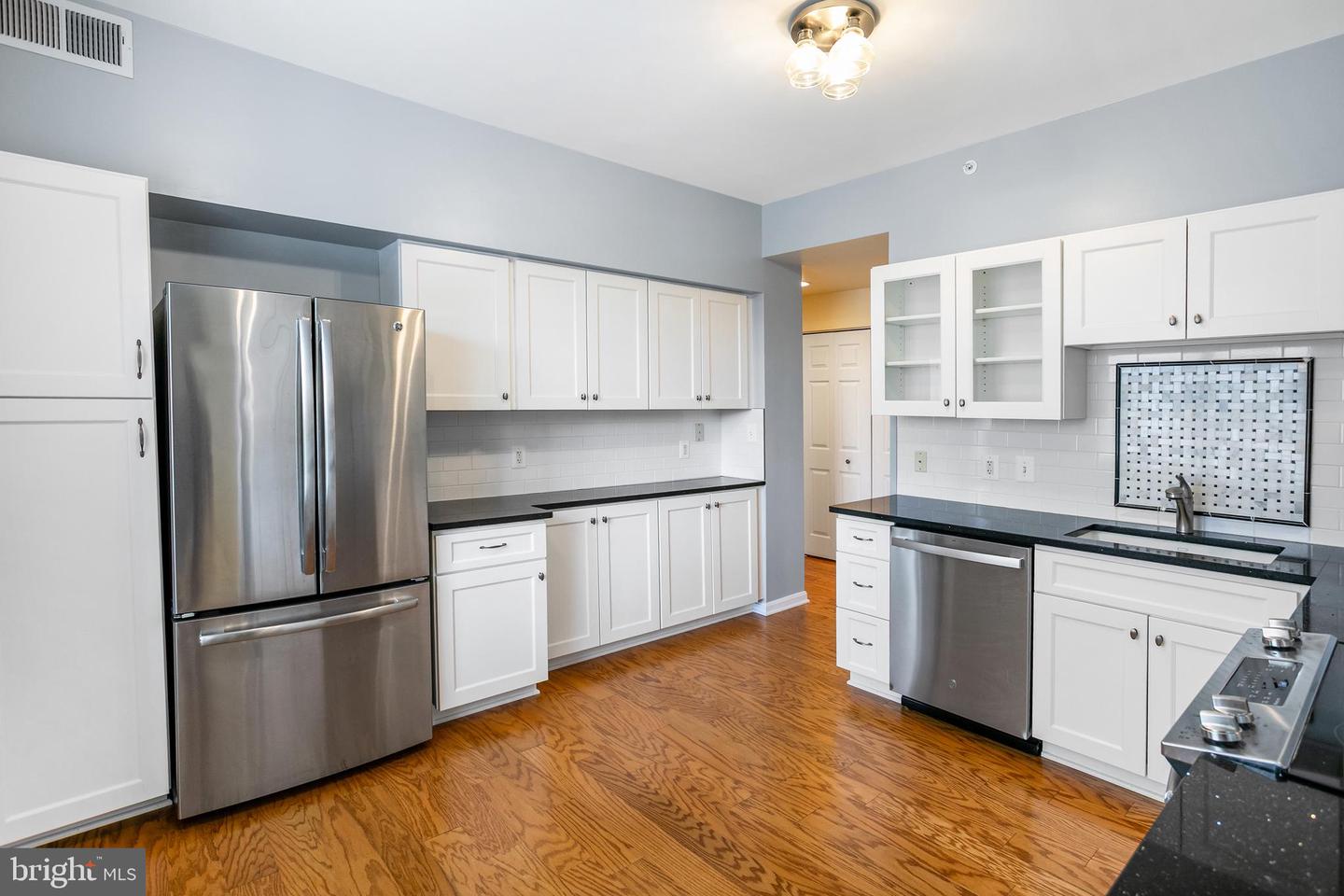 19375 CYPRESS RIDGE TER #418, LEESBURG, Virginia 20176, 2 Bedrooms Bedrooms, ,2 BathroomsBathrooms,Residential,For sale,19375 CYPRESS RIDGE TER #418,VALO2108786 MLS # VALO2108786