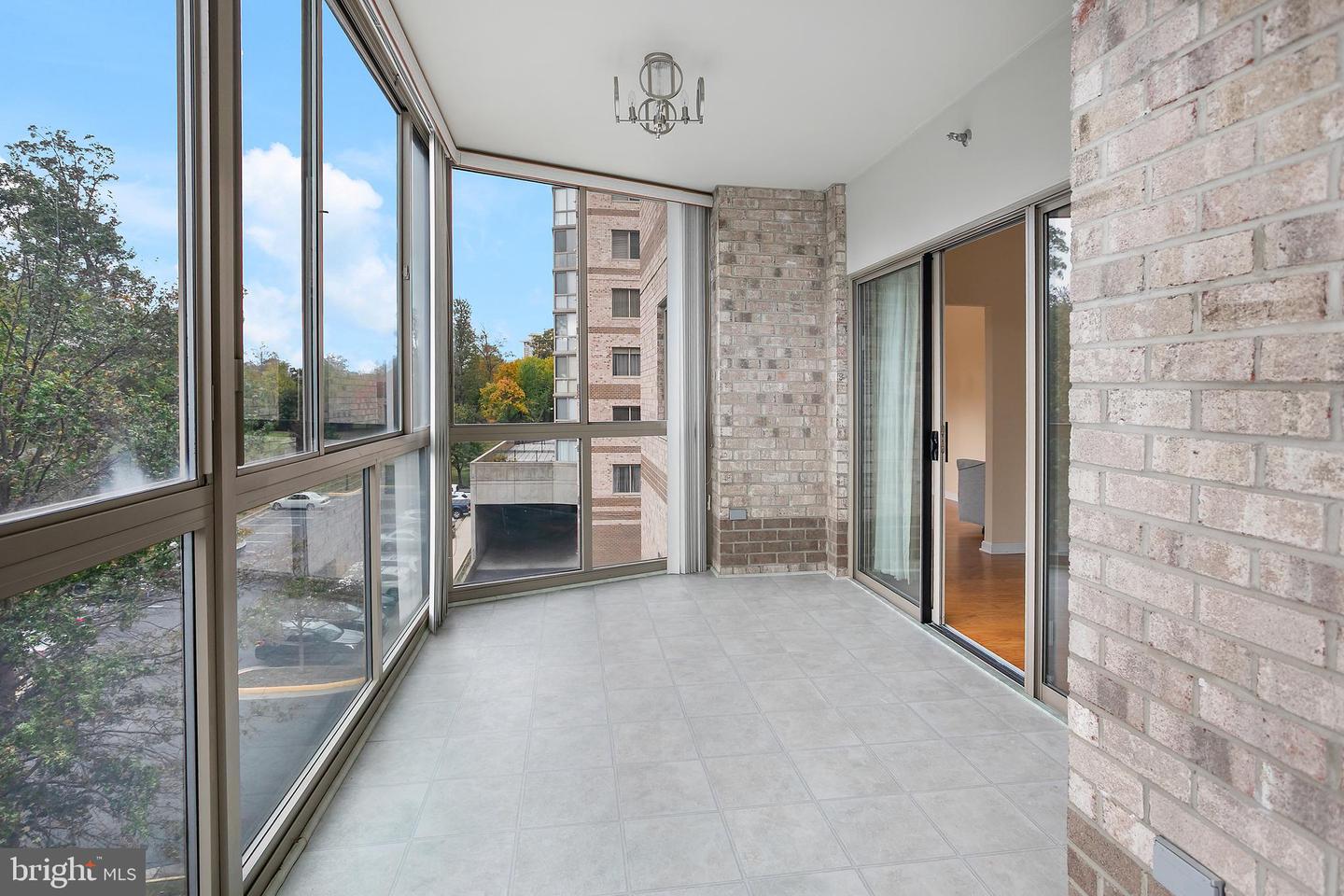 19375 CYPRESS RIDGE TER #418, LEESBURG, Virginia 20176, 2 Bedrooms Bedrooms, ,2 BathroomsBathrooms,Residential,For sale,19375 CYPRESS RIDGE TER #418,VALO2108786 MLS # VALO2108786