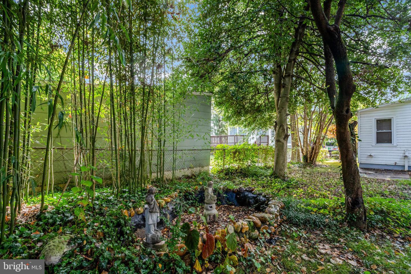 2621 2ND RD N, ARLINGTON, Virginia 22201, 2 Bedrooms Bedrooms, ,1 BathroomBathrooms,Residential,For sale,2621 2ND RD N,VAAR2064880 MLS # VAAR2064880