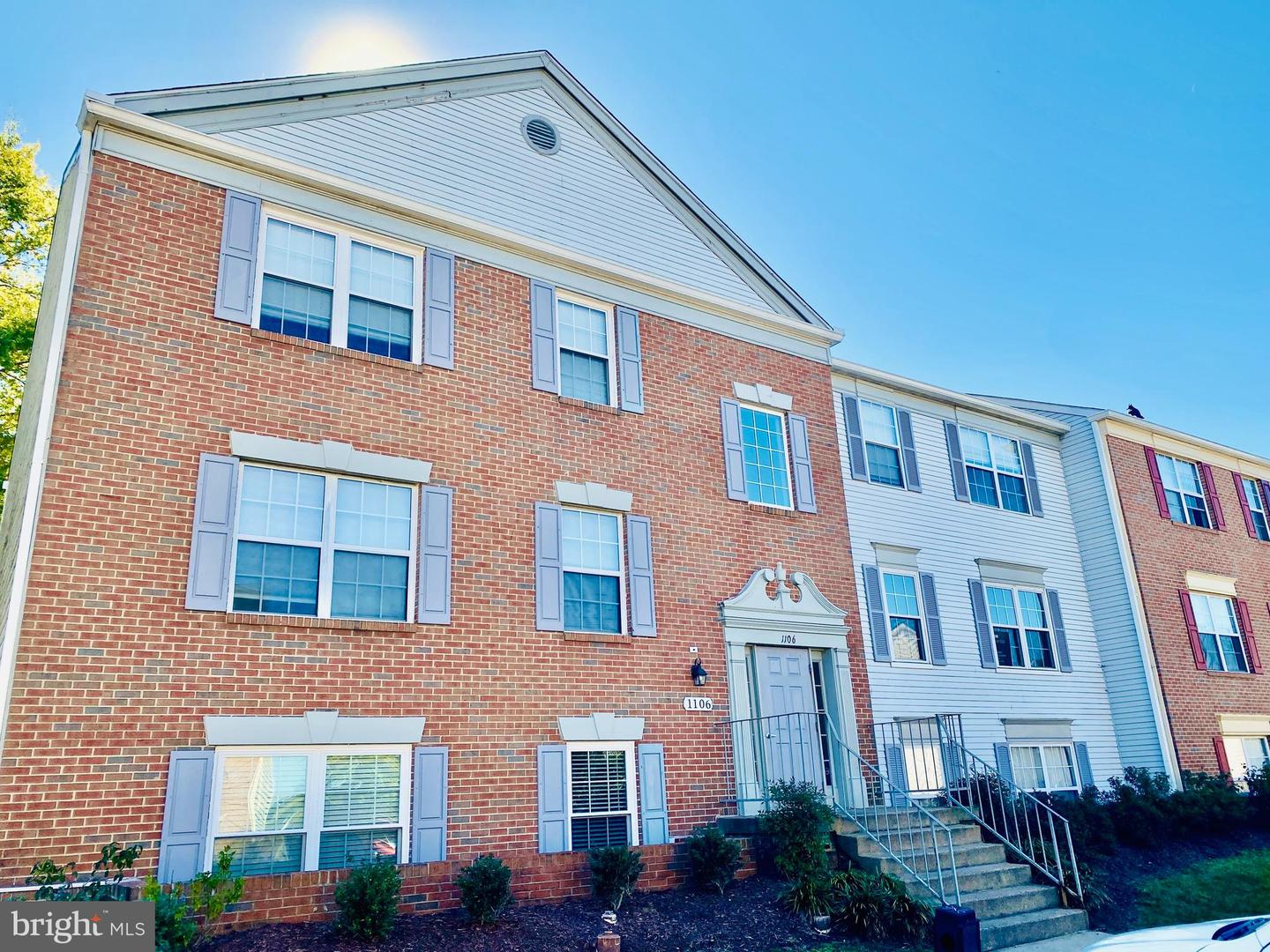 1106 HUNTMASTER TER NE #202, LEESBURG, Virginia 20176, 3 Bedrooms Bedrooms, 8 Rooms Rooms,2 BathroomsBathrooms,Residential,For sale,1106 HUNTMASTER TER NE #202,VALO2108950 MLS # VALO2108950