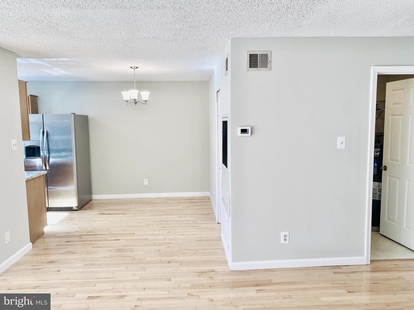 1106 HUNTMASTER TER NE #202, LEESBURG, Virginia 20176, 3 Bedrooms Bedrooms, 8 Rooms Rooms,2 BathroomsBathrooms,Residential,For sale,1106 HUNTMASTER TER NE #202,VALO2108950 MLS # VALO2108950