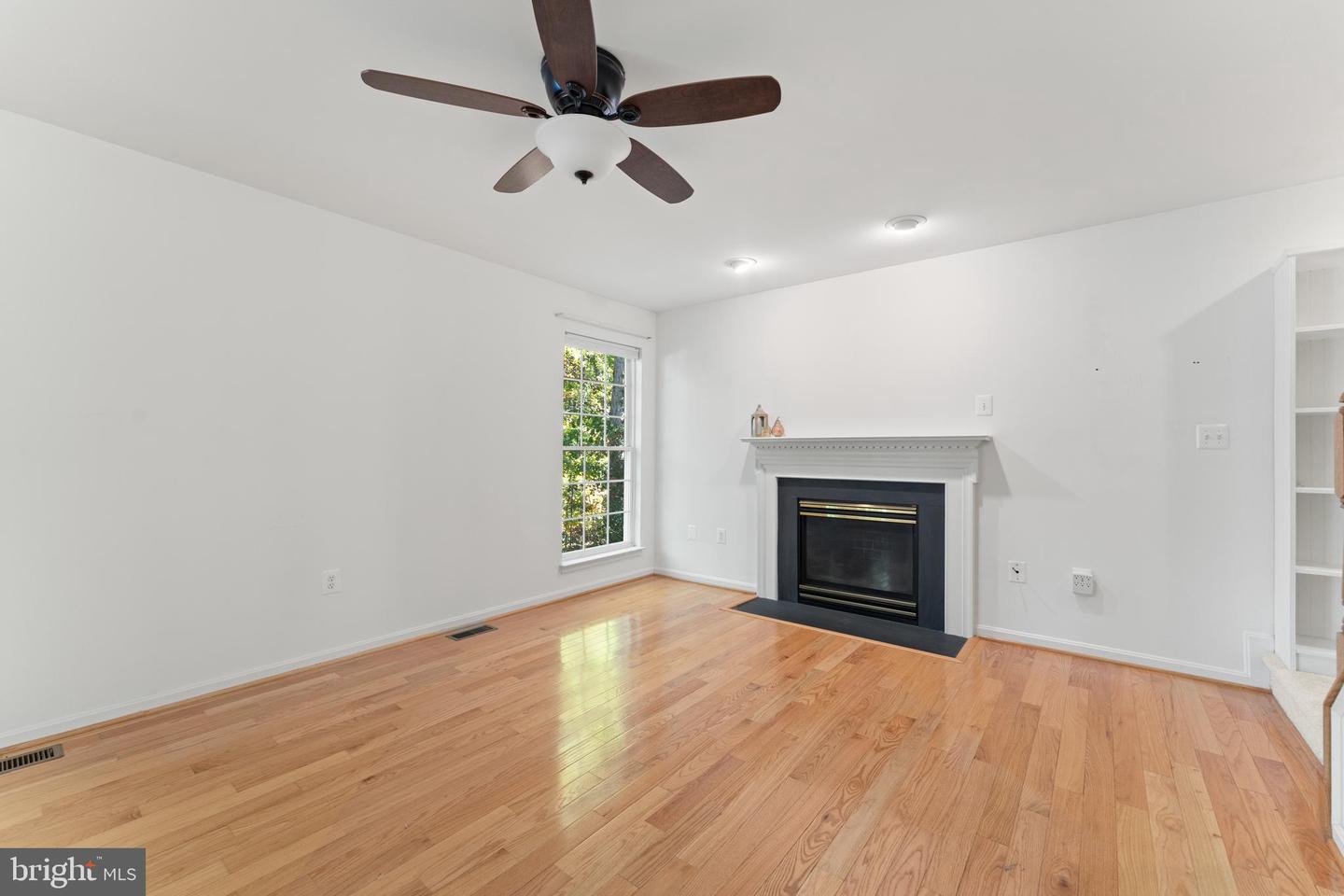 9419 HICKORY HILL DR, FREDERICKSBURG, Virginia 22408, 4 Bedrooms Bedrooms, 12 Rooms Rooms,3 BathroomsBathrooms,Residential,For sale,9419 HICKORY HILL DR,VASP2036924 MLS # VASP2036924