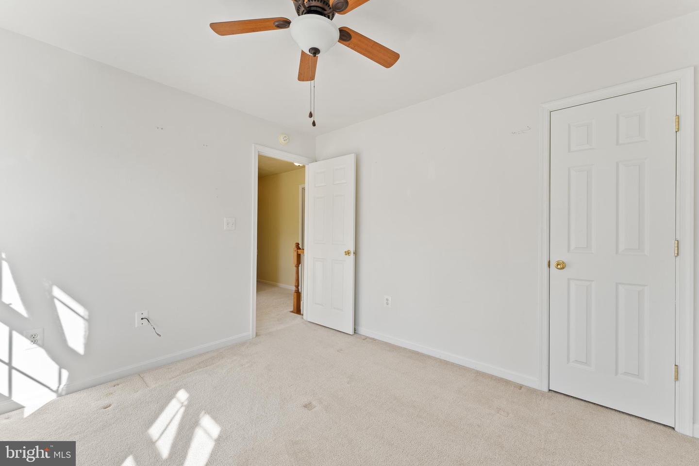 9419 HICKORY HILL DR, FREDERICKSBURG, Virginia 22408, 4 Bedrooms Bedrooms, 12 Rooms Rooms,3 BathroomsBathrooms,Residential,For sale,9419 HICKORY HILL DR,VASP2036924 MLS # VASP2036924