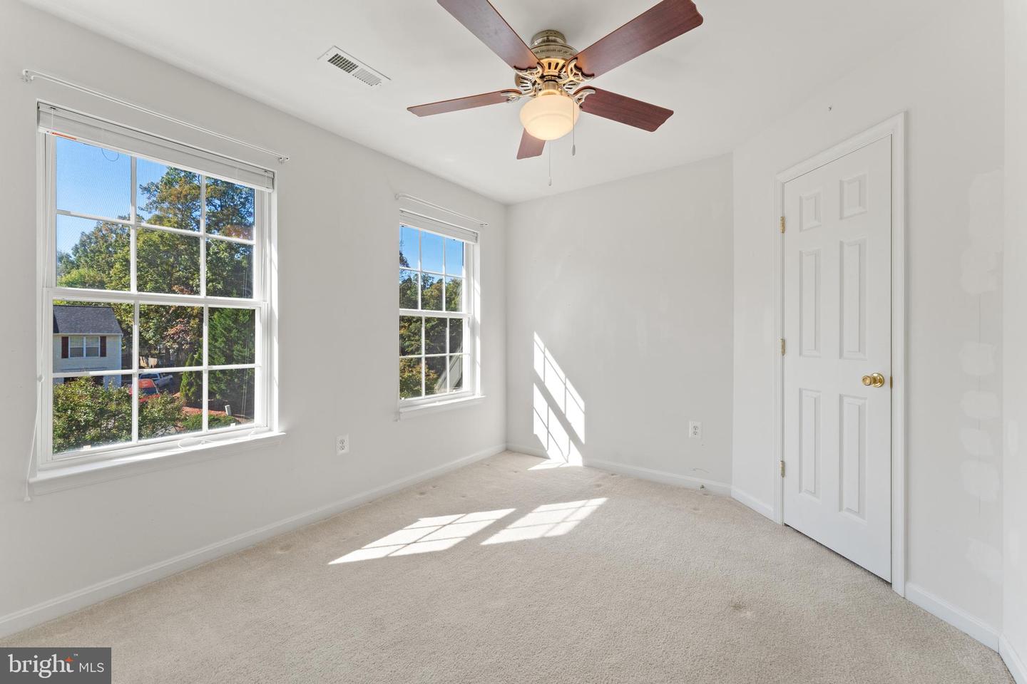 9419 HICKORY HILL DR, FREDERICKSBURG, Virginia 22408, 4 Bedrooms Bedrooms, 12 Rooms Rooms,3 BathroomsBathrooms,Residential,For sale,9419 HICKORY HILL DR,VASP2036924 MLS # VASP2036924