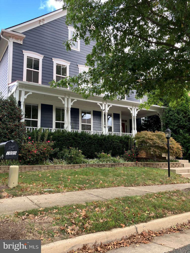 1005 GRAHAM DR, FREDERICKSBURG, Virginia 22401, 4 Bedrooms Bedrooms, ,3 BathroomsBathrooms,Residential,For sale,1005 GRAHAM DR,VAFB2009118 MLS # VAFB2009118