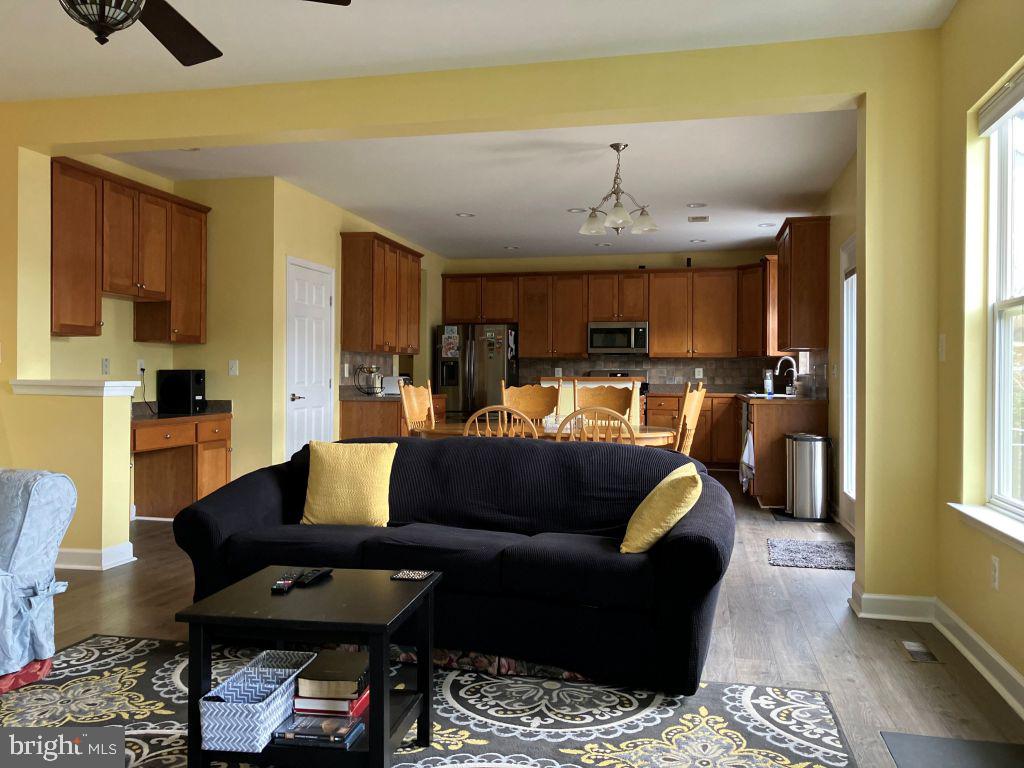 1005 GRAHAM DR, FREDERICKSBURG, Virginia 22401, 4 Bedrooms Bedrooms, ,3 BathroomsBathrooms,Residential,For sale,1005 GRAHAM DR,VAFB2009118 MLS # VAFB2009118