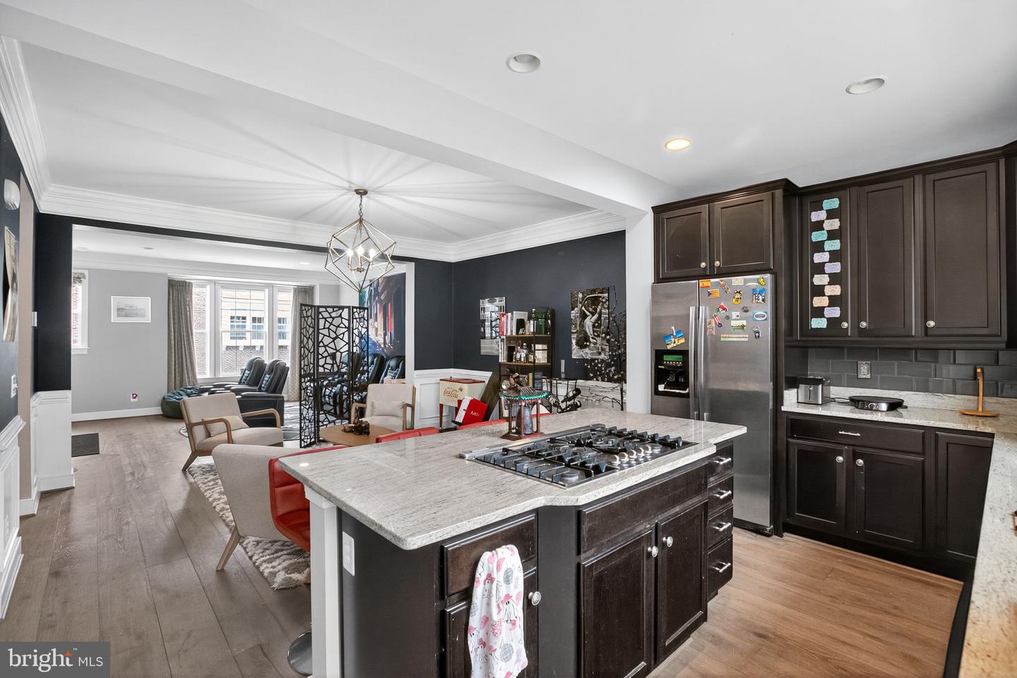 2044 BLUNT LN, ALEXANDRIA, Virginia 22303, 3 Bedrooms Bedrooms, ,3 BathroomsBathrooms,Residential,For sale,2044 BLUNT LN,VAFX2274524 MLS # VAFX2274524