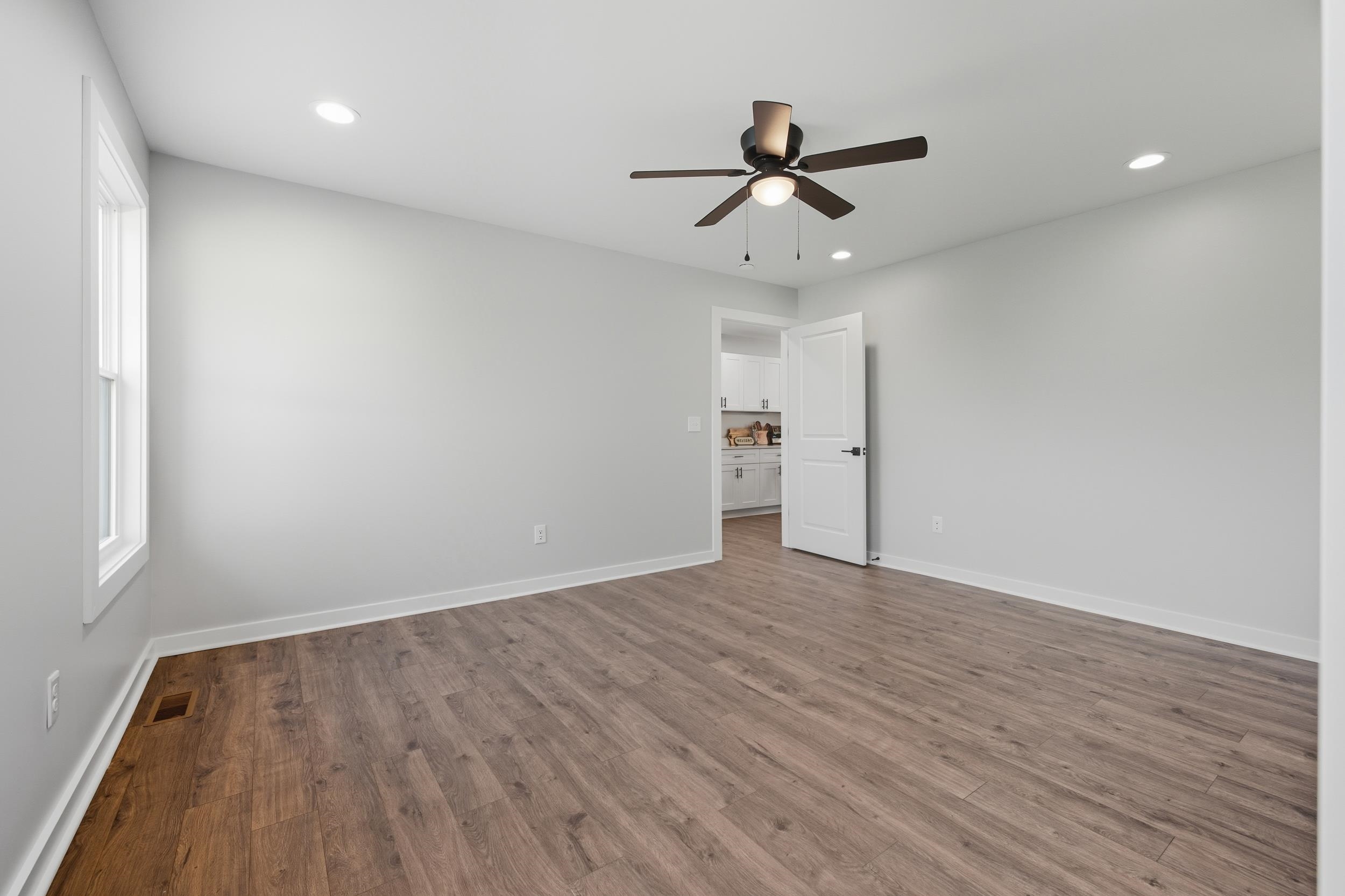 416 GRUBERT AVE, STAUNTON, Virginia 24401, 3 Bedrooms Bedrooms, ,2 BathroomsBathrooms,Residential,416 GRUBERT AVE,670217 MLS # 670217