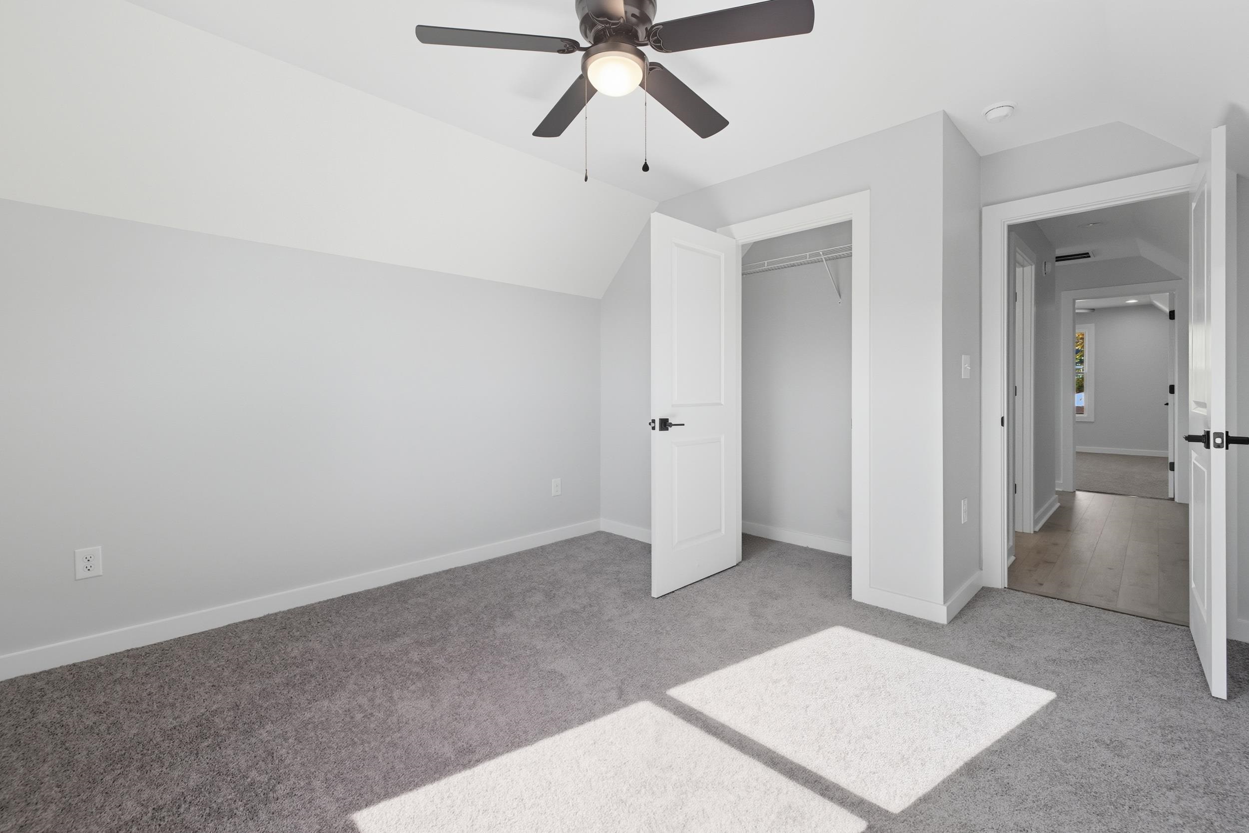 416 GRUBERT AVE, STAUNTON, Virginia 24401, 3 Bedrooms Bedrooms, ,2 BathroomsBathrooms,Residential,416 GRUBERT AVE,670217 MLS # 670217