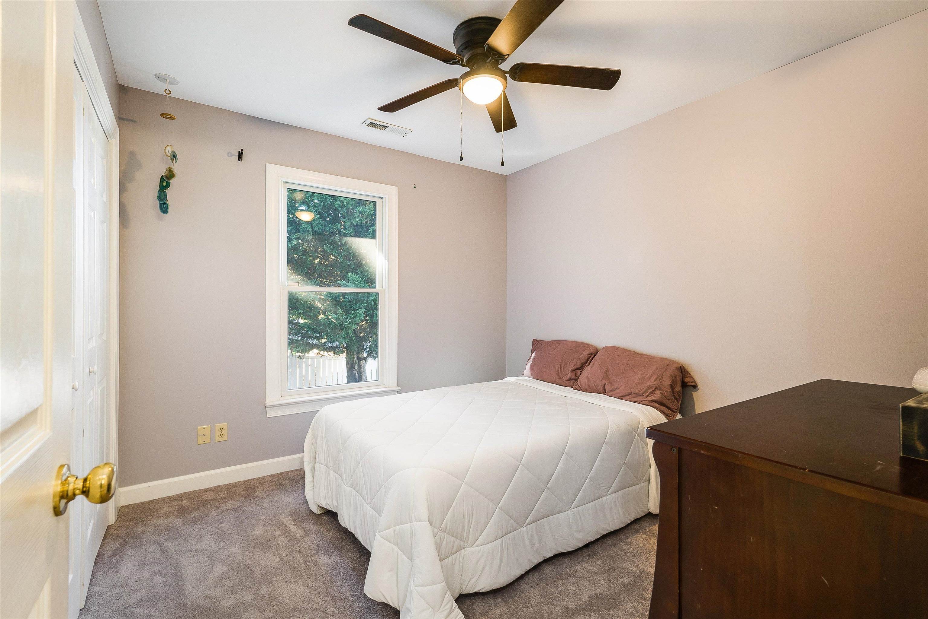 1141 DECCA DR, HARRISONBURG, Virginia 22801, 4 Bedrooms Bedrooms, ,2 BathroomsBathrooms,Residential,1141 DECCA DR,670220 MLS # 670220