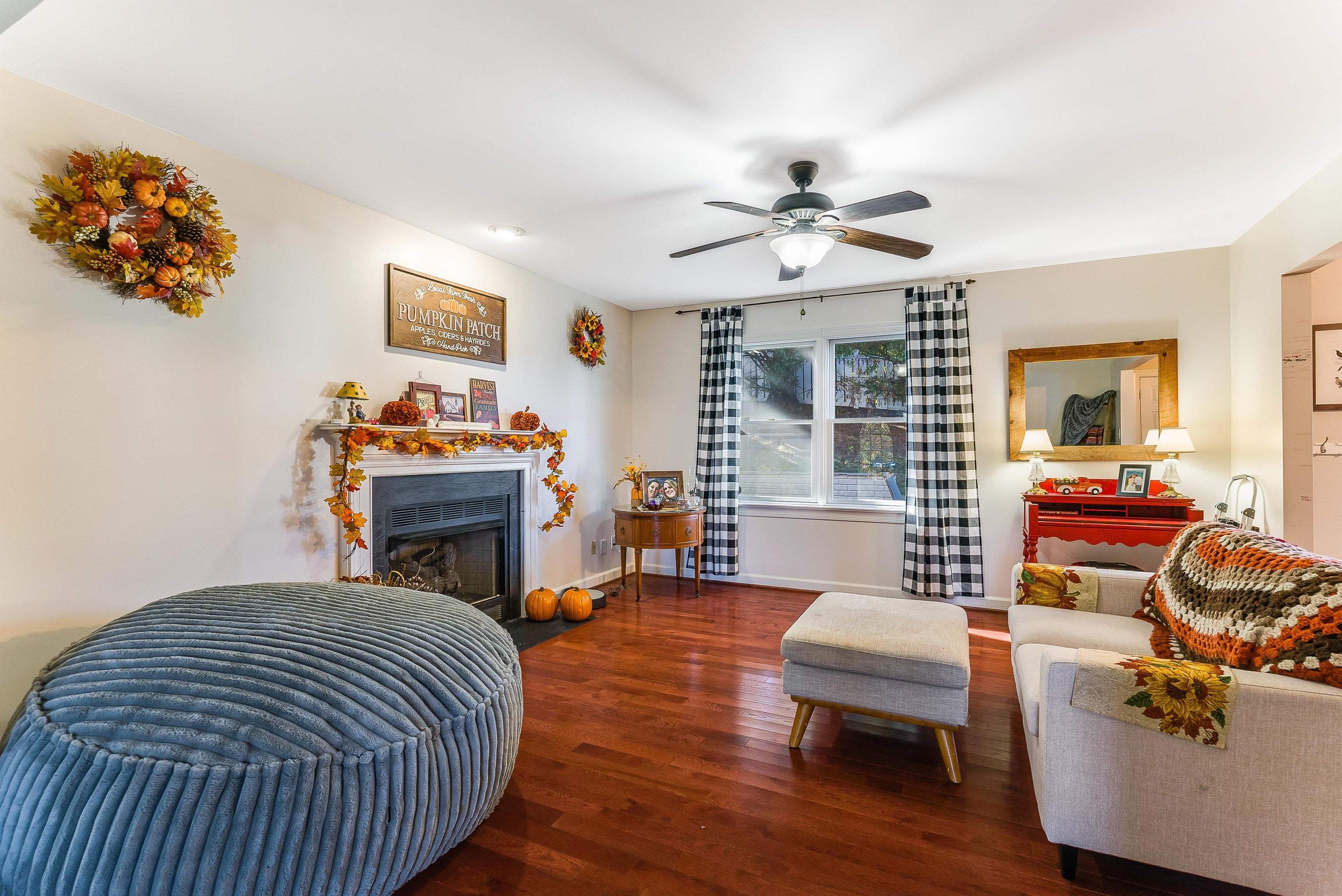 1141 DECCA DR, HARRISONBURG, Virginia 22801, 4 Bedrooms Bedrooms, ,2 BathroomsBathrooms,Residential,1141 DECCA DR,670220 MLS # 670220
