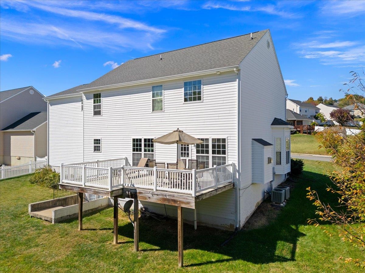 199 DAVID CIR, PENN LAIRD, Virginia 22846, 4 Bedrooms Bedrooms, ,4 BathroomsBathrooms,Residential,199 DAVID CIR,670222 MLS # 670222