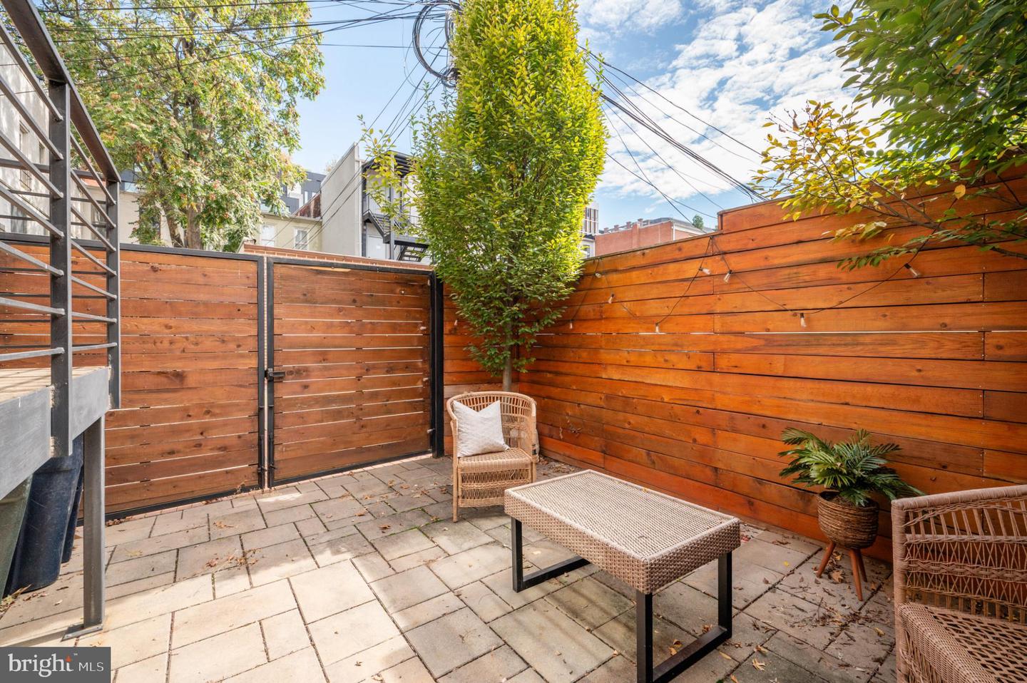 912 P ST NW, WASHINGTON, District Of Columbia 20001, 2 Bedrooms Bedrooms, 5 Rooms Rooms,2 BathroomsBathrooms,Residential,For sale,912 P ST NW,DCDC2227282 MLS # DCDC2227282 912 P ST NW, WASHINGTON, District Of Columbia 20001, 2 Bedrooms Bedrooms, 5 Rooms Rooms,2 BathroomsBathrooms,Residential,For sale,912 P ST NW,DCDC2227282 MLS # DCDC2227282