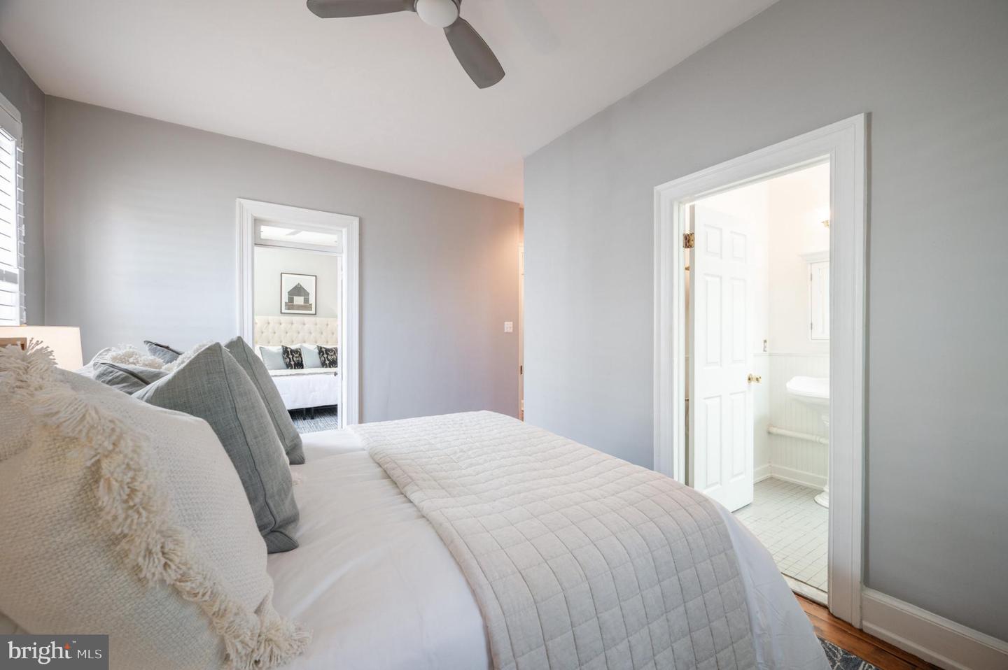 912 P ST NW, WASHINGTON, District Of Columbia 20001, 2 Bedrooms Bedrooms, 5 Rooms Rooms,2 BathroomsBathrooms,Residential,For sale,912 P ST NW,DCDC2227282 MLS # DCDC2227282 912 P ST NW, WASHINGTON, District Of Columbia 20001, 2 Bedrooms Bedrooms, 5 Rooms Rooms,2 BathroomsBathrooms,Residential,For sale,912 P ST NW,DCDC2227282 MLS # DCDC2227282
