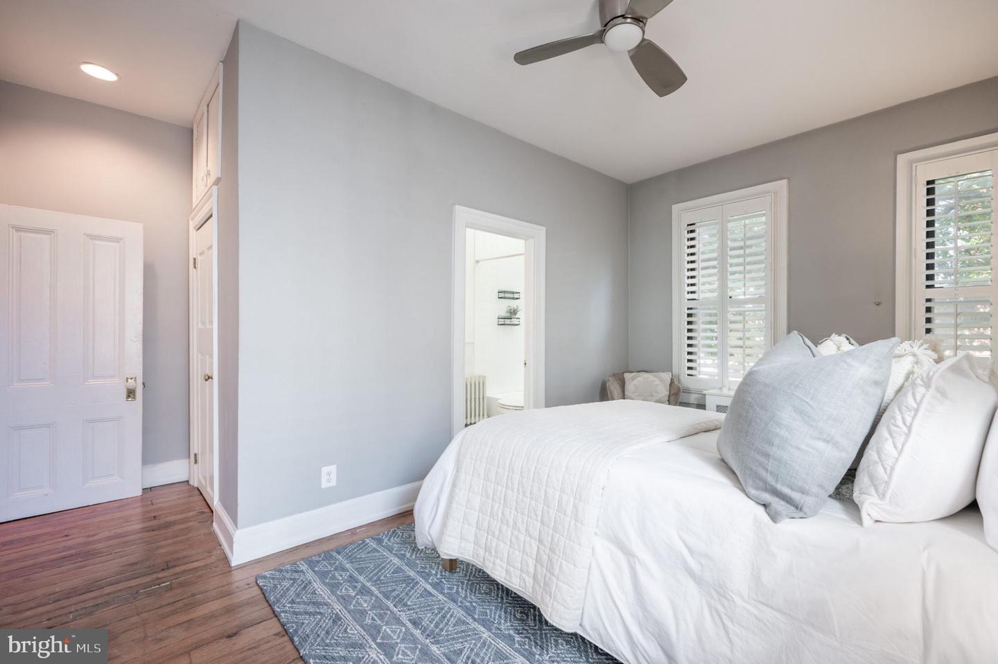 912 P ST NW, WASHINGTON, District Of Columbia 20001, 2 Bedrooms Bedrooms, 5 Rooms Rooms,2 BathroomsBathrooms,Residential,For sale,912 P ST NW,DCDC2227282 MLS # DCDC2227282 912 P ST NW, WASHINGTON, District Of Columbia 20001, 2 Bedrooms Bedrooms, 5 Rooms Rooms,2 BathroomsBathrooms,Residential,For sale,912 P ST NW,DCDC2227282 MLS # DCDC2227282