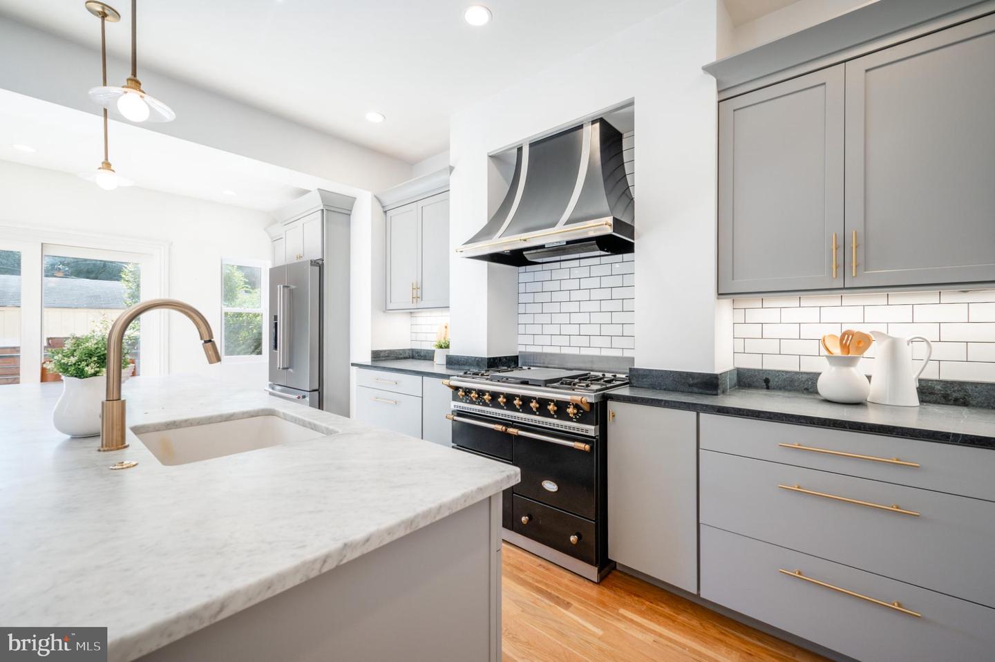 912 P ST NW, WASHINGTON, District Of Columbia 20001, 2 Bedrooms Bedrooms, 5 Rooms Rooms,2 BathroomsBathrooms,Residential,For sale,912 P ST NW,DCDC2227282 MLS # DCDC2227282 912 P ST NW, WASHINGTON, District Of Columbia 20001, 2 Bedrooms Bedrooms, 5 Rooms Rooms,2 BathroomsBathrooms,Residential,For sale,912 P ST NW,DCDC2227282 MLS # DCDC2227282