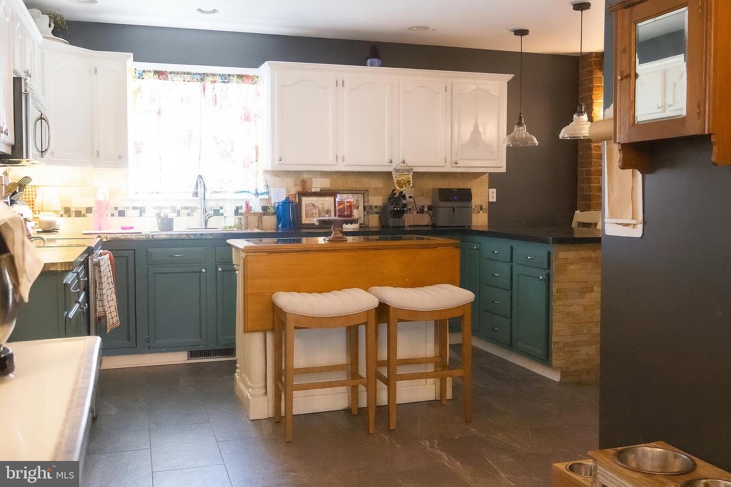 3628 ELLY RD, ARODA, Virginia 22709, 3 Bedrooms Bedrooms, ,3 BathroomsBathrooms,Residential,For sale,3628 ELLY RD,VAMA2002496 MLS # VAMA2002496