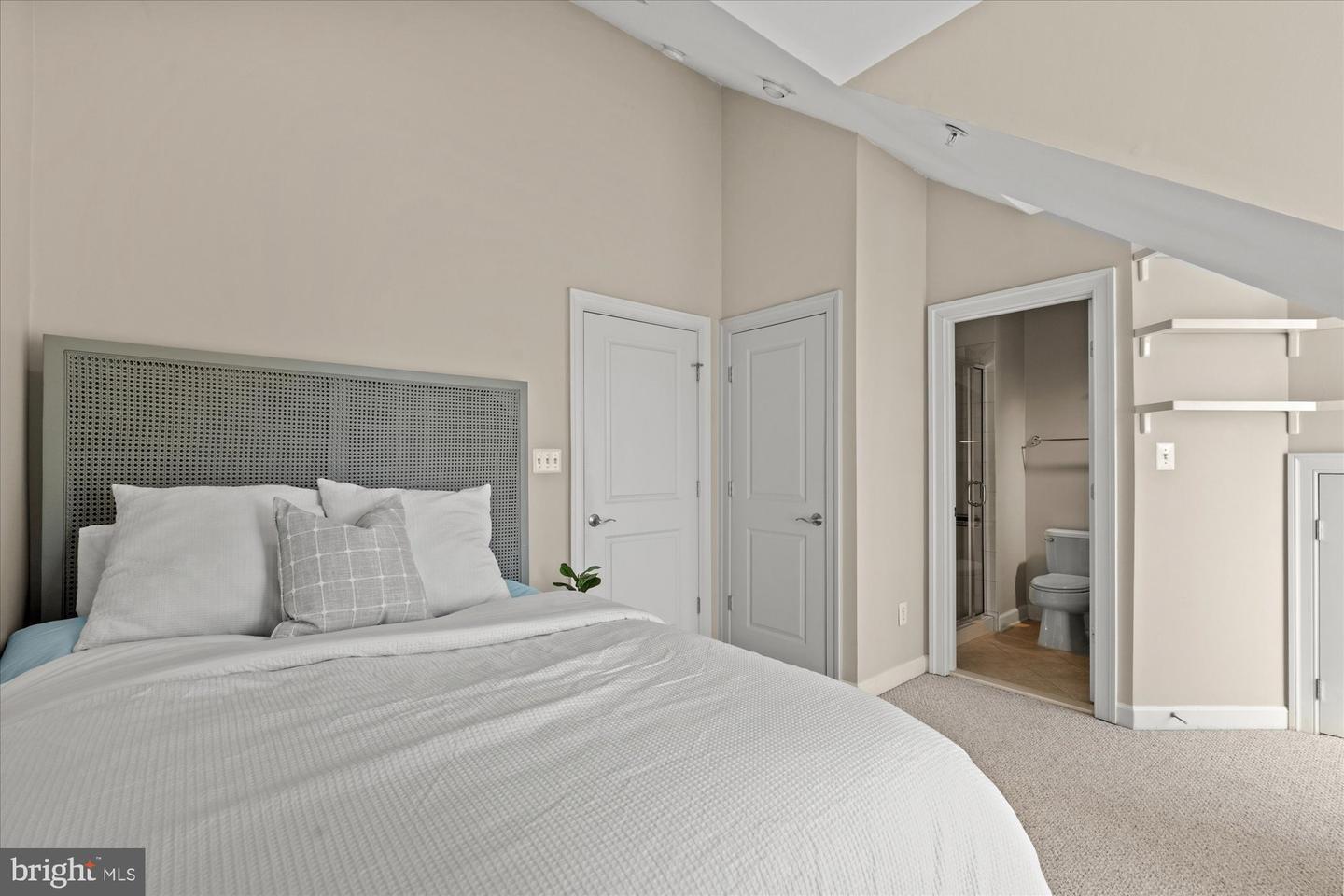 403 PRINCESS ST, ALEXANDRIA, Virginia 22314, 3 Bedrooms Bedrooms, ,3 BathroomsBathrooms,Residential,For sale,403 PRINCESS ST,VAAX2050914 MLS # VAAX2050914