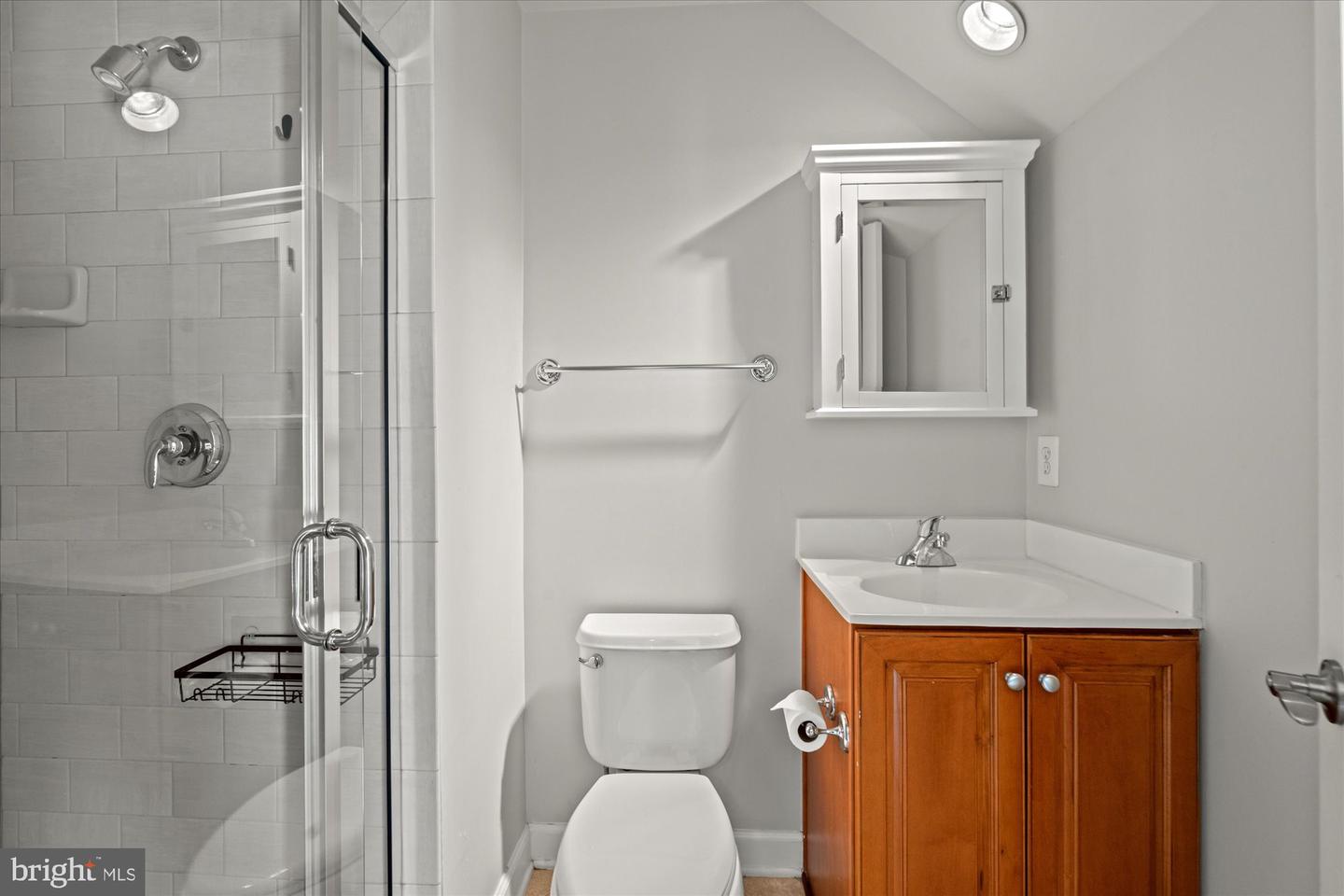 403 PRINCESS ST, ALEXANDRIA, Virginia 22314, 3 Bedrooms Bedrooms, ,3 BathroomsBathrooms,Residential,For sale,403 PRINCESS ST,VAAX2050914 MLS # VAAX2050914