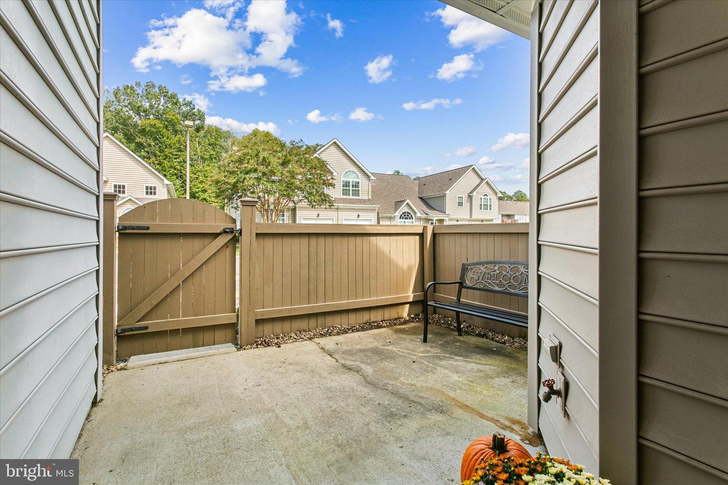 527 FAIRWAY LOOKOUT, WILLIAMSBURG, Virginia 23188, 2 Bedrooms Bedrooms, 5 Rooms Rooms,Residential,For sale,527 FAIRWAY LOOKOUT,VAJC2000542 MLS # VAJC2000542