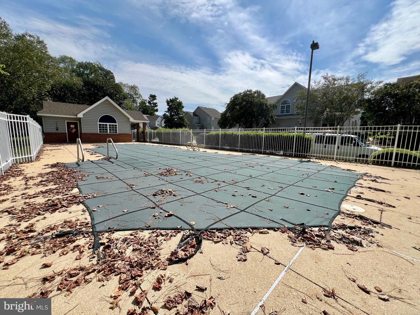 527 FAIRWAY LOOKOUT, WILLIAMSBURG, Virginia 23188, 2 Bedrooms Bedrooms, 5 Rooms Rooms,Residential,For sale,527 FAIRWAY LOOKOUT,VAJC2000542 MLS # VAJC2000542