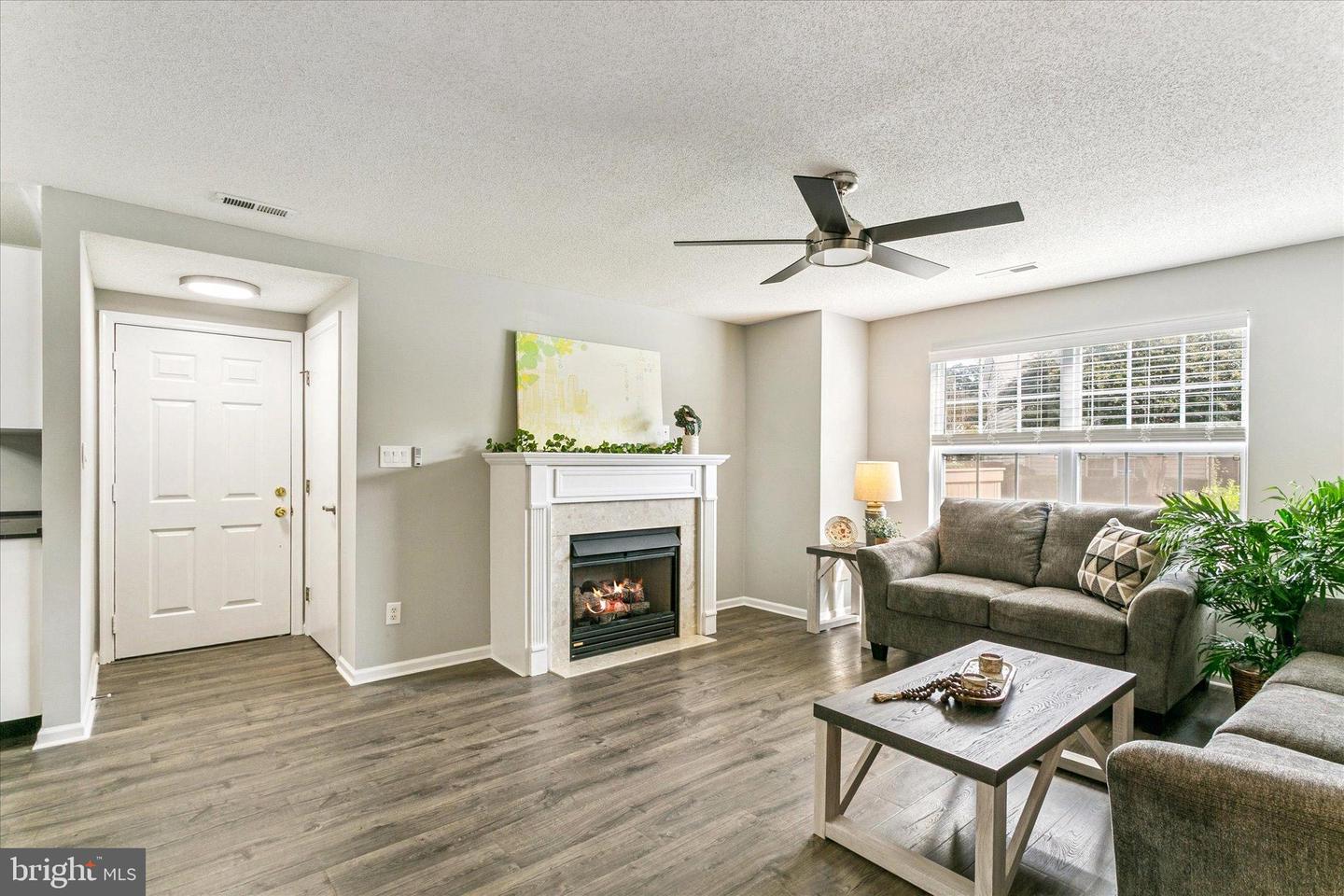 527 FAIRWAY LOOKOUT, WILLIAMSBURG, Virginia 23188, 2 Bedrooms Bedrooms, 5 Rooms Rooms,Residential,For sale,527 FAIRWAY LOOKOUT,VAJC2000542 MLS # VAJC2000542