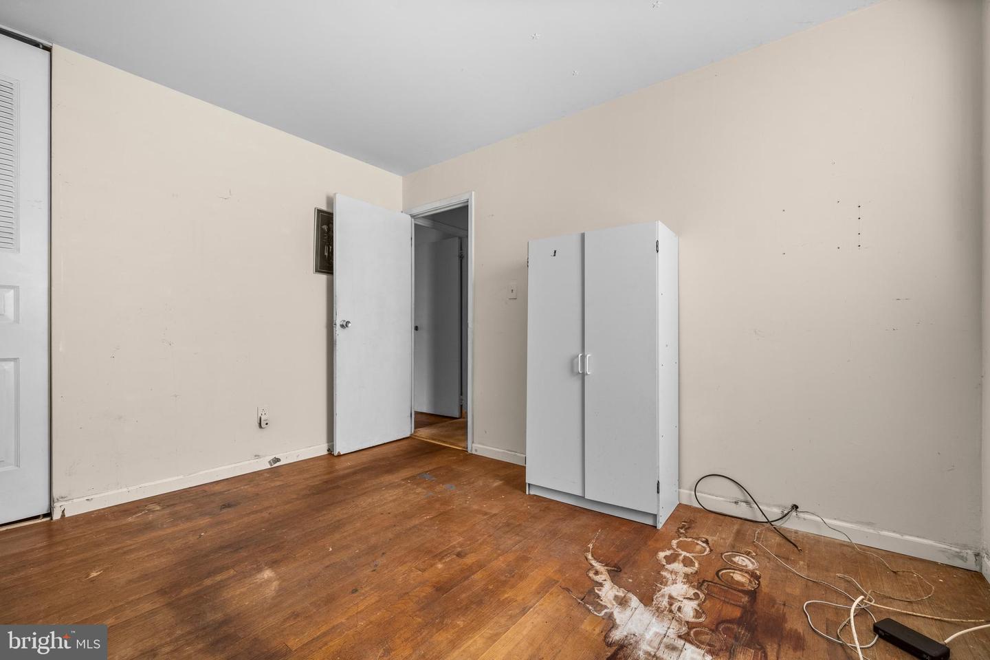 418 PATRICK LN, HERNDON, Virginia 20170, 3 Bedrooms Bedrooms, ,1 BathroomBathrooms,Residential,For sale,418 PATRICK LN,VAFX2274668 MLS # VAFX2274668 418 PATRICK LN, HERNDON, Virginia 20170, 3 Bedrooms Bedrooms, ,1 BathroomBathrooms,Residential,For sale,418 PATRICK LN,VAFX2274668 MLS # VAFX2274668