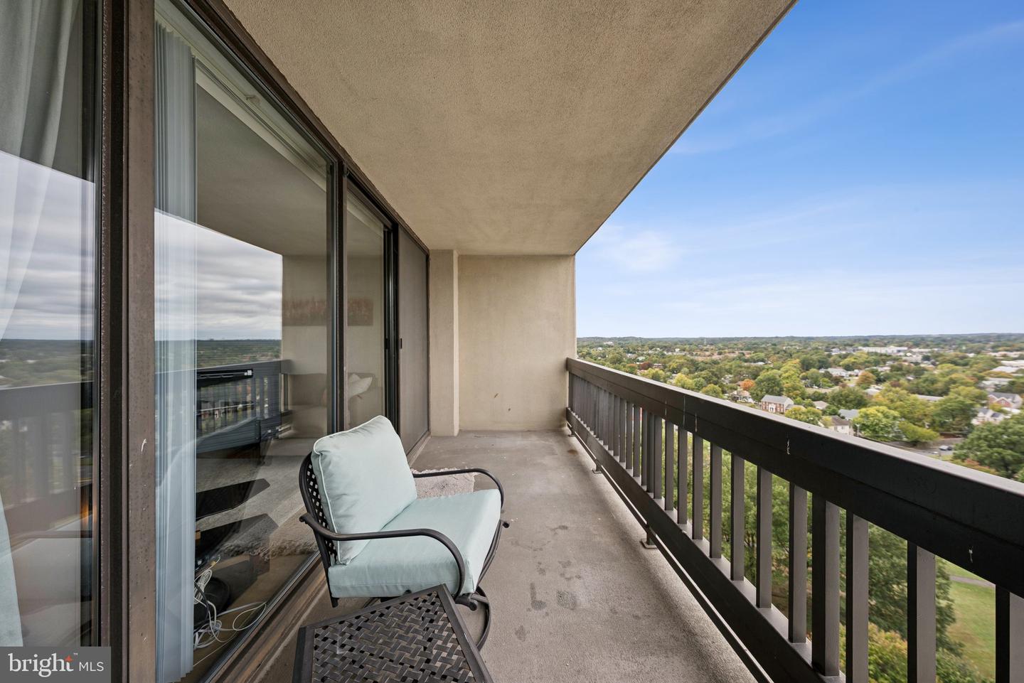 5505 SEMINARY RD #1608N, FALLS CHURCH, Virginia 22041, 1 Bedroom Bedrooms, ,1 BathroomBathrooms,Residential,For sale,5505 SEMINARY RD #1608N,VAFX2274678 MLS # VAFX2274678