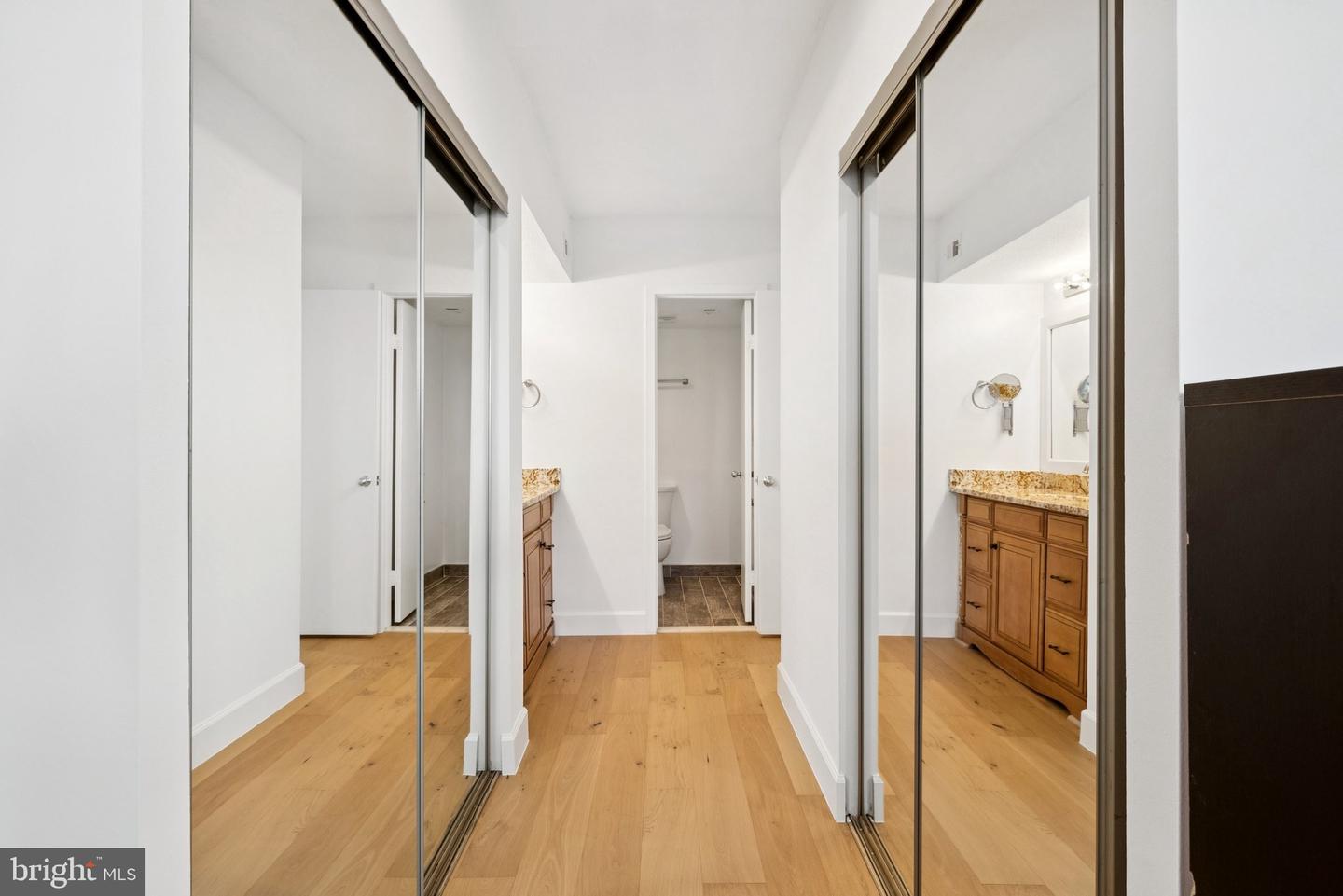 5505 SEMINARY RD #1608N, FALLS CHURCH, Virginia 22041, 1 Bedroom Bedrooms, ,1 BathroomBathrooms,Residential,For sale,5505 SEMINARY RD #1608N,VAFX2274678 MLS # VAFX2274678