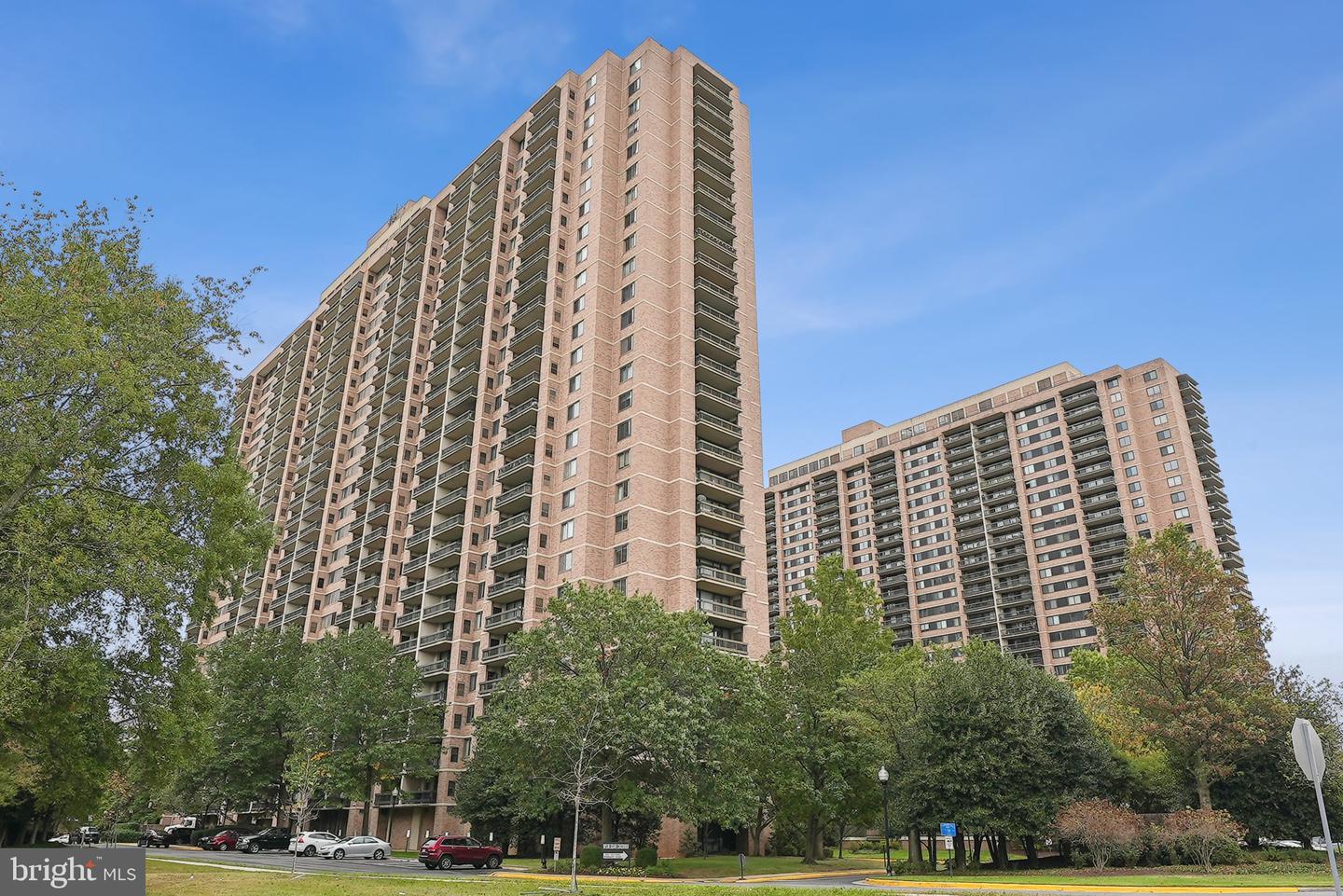 5505 SEMINARY RD #1608N, FALLS CHURCH, Virginia 22041, 1 Bedroom Bedrooms, ,1 BathroomBathrooms,Residential,For sale,5505 SEMINARY RD #1608N,VAFX2274678 MLS # VAFX2274678